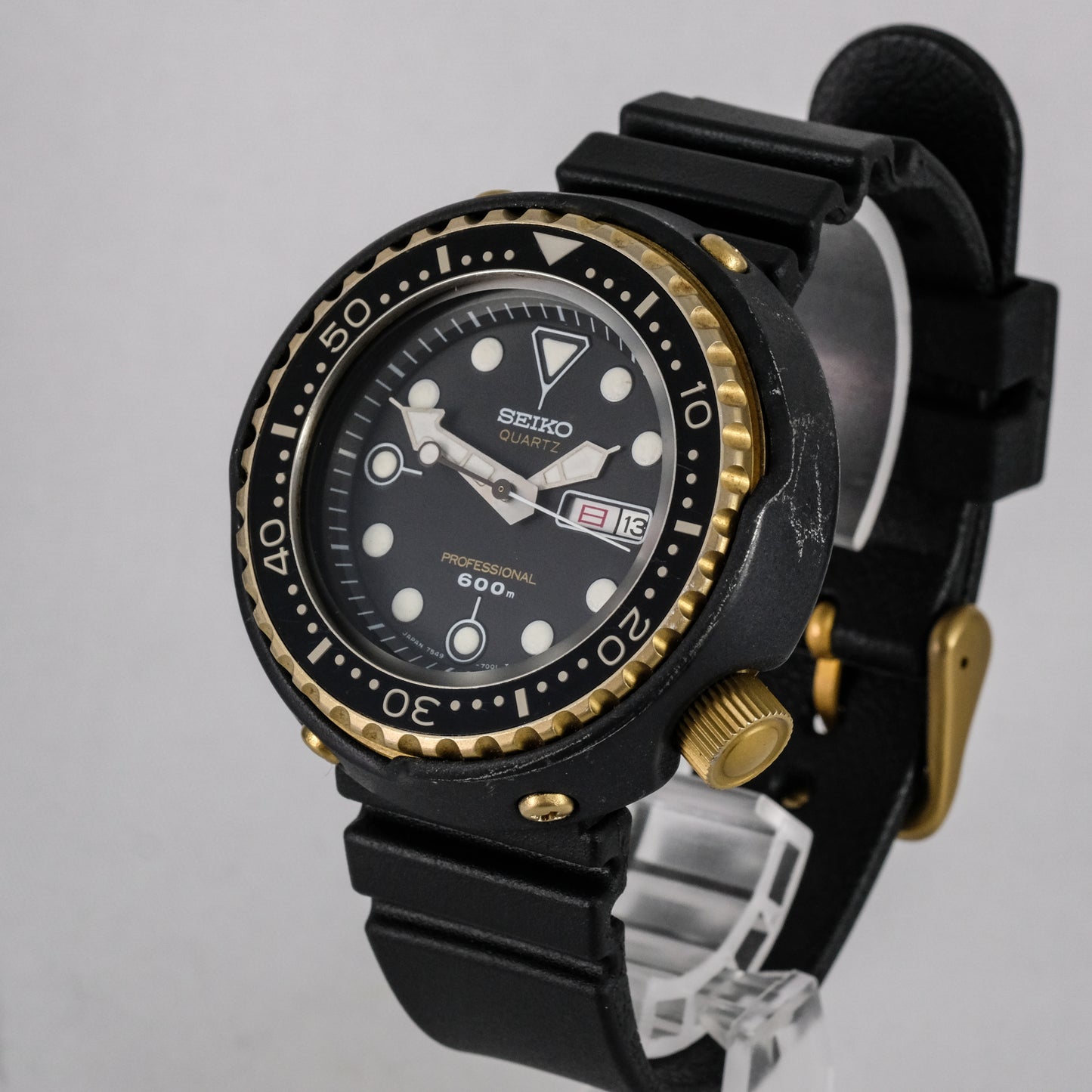 Reserved! 1982 Seiko "Golden Tuna" 600m Professional Diver 7459-7009
