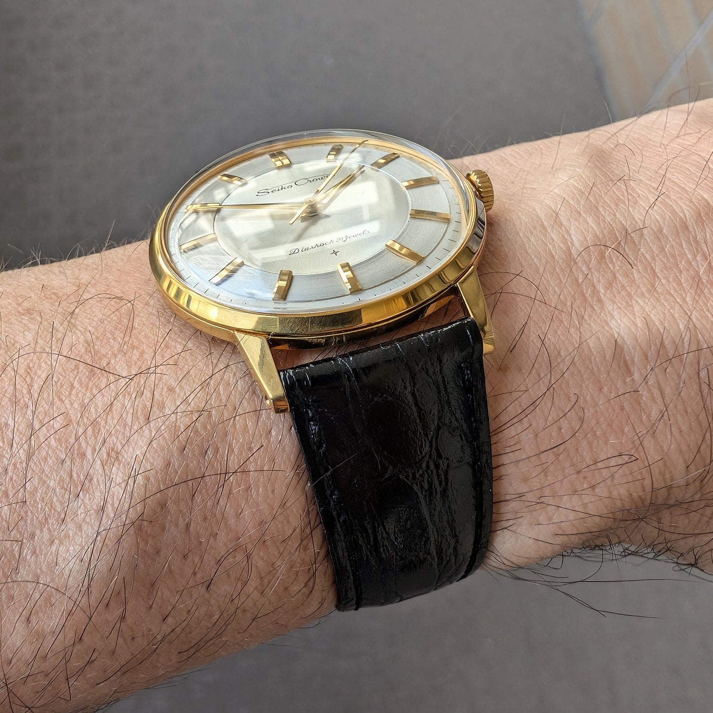 1964 Seiko Crown 572990