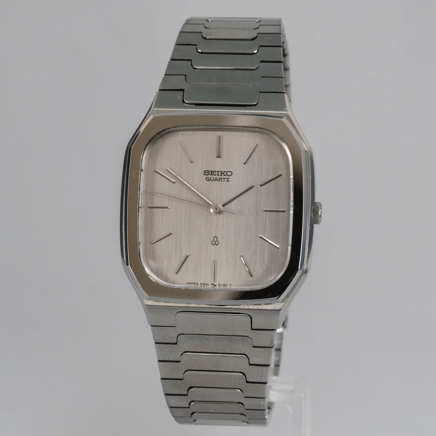 1979 Seiko Emblem 5931-5190