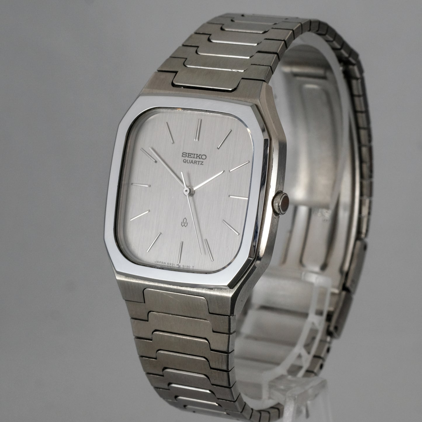 1979 Seiko Emblem 5931-5190