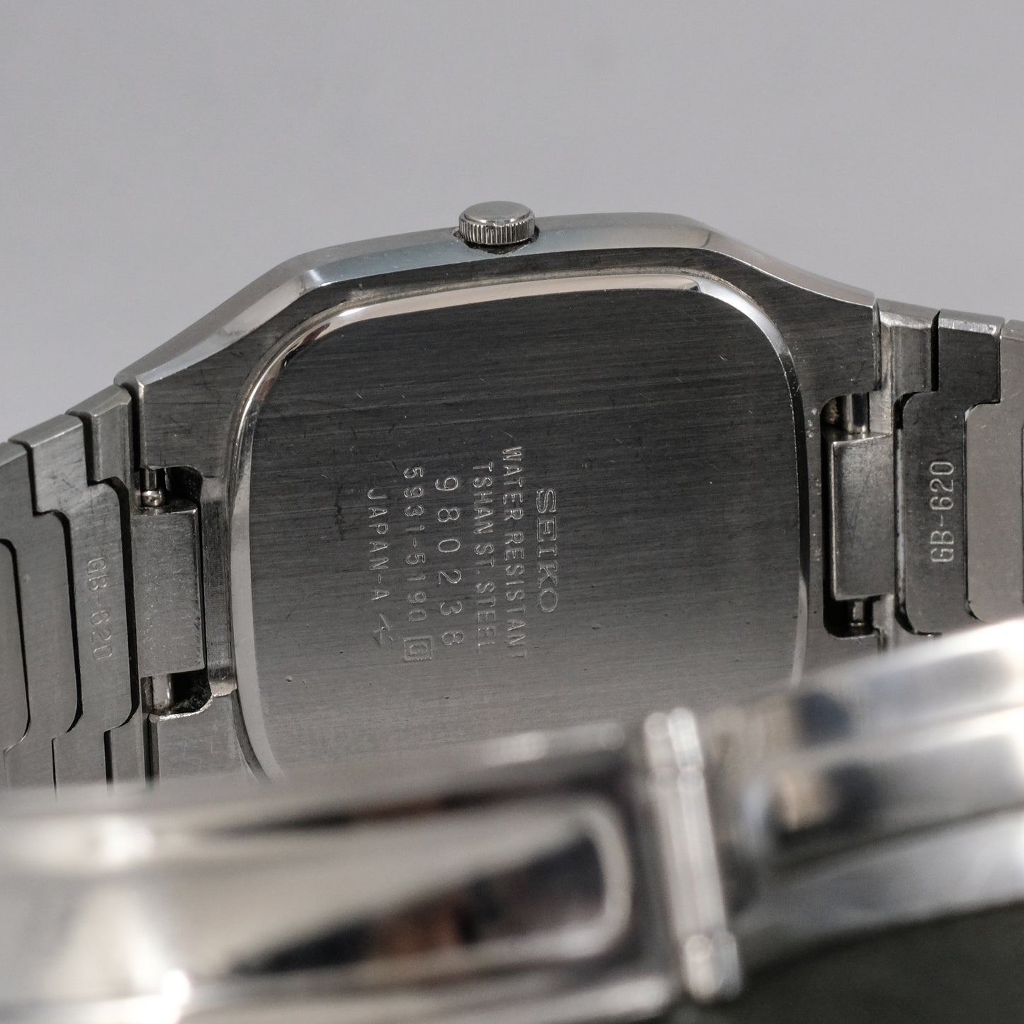 1979 Seiko Emblem 5931-5190