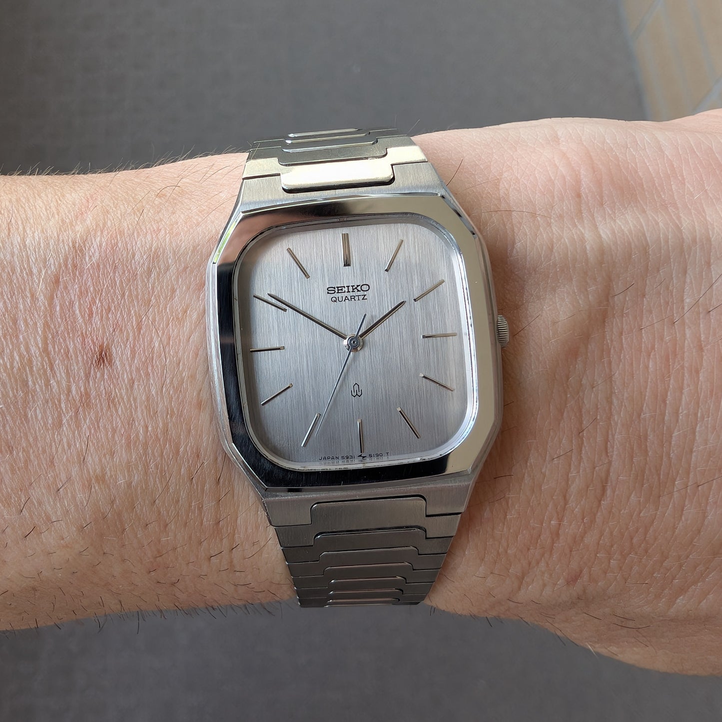 1979 Seiko Emblem 5931-5190
