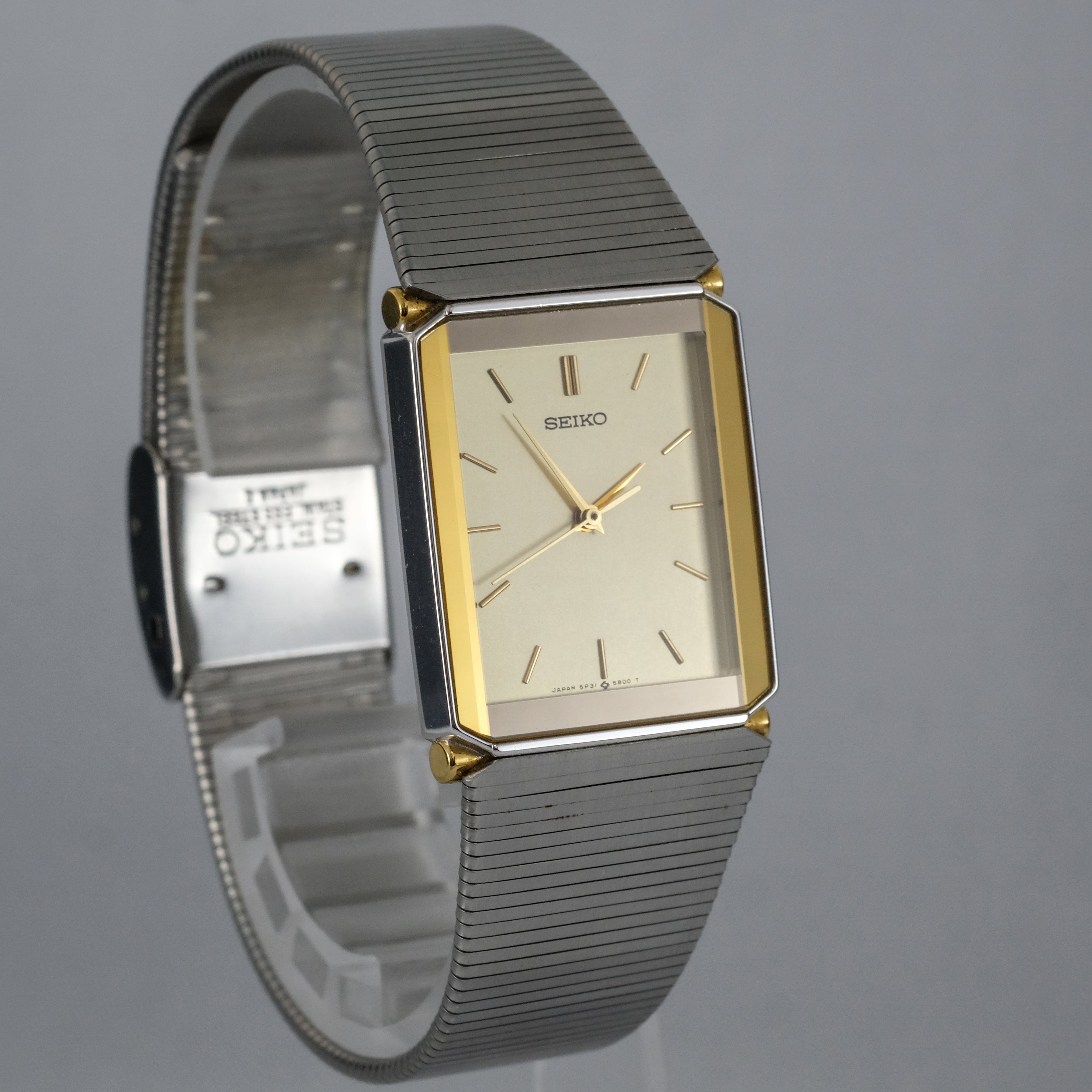 SEIKO 5P31-5A8A クォーツ 腕時計 セイコー 不動 シルバー 1988 Seiko Session 5P31-5A8A – TokeiMedic