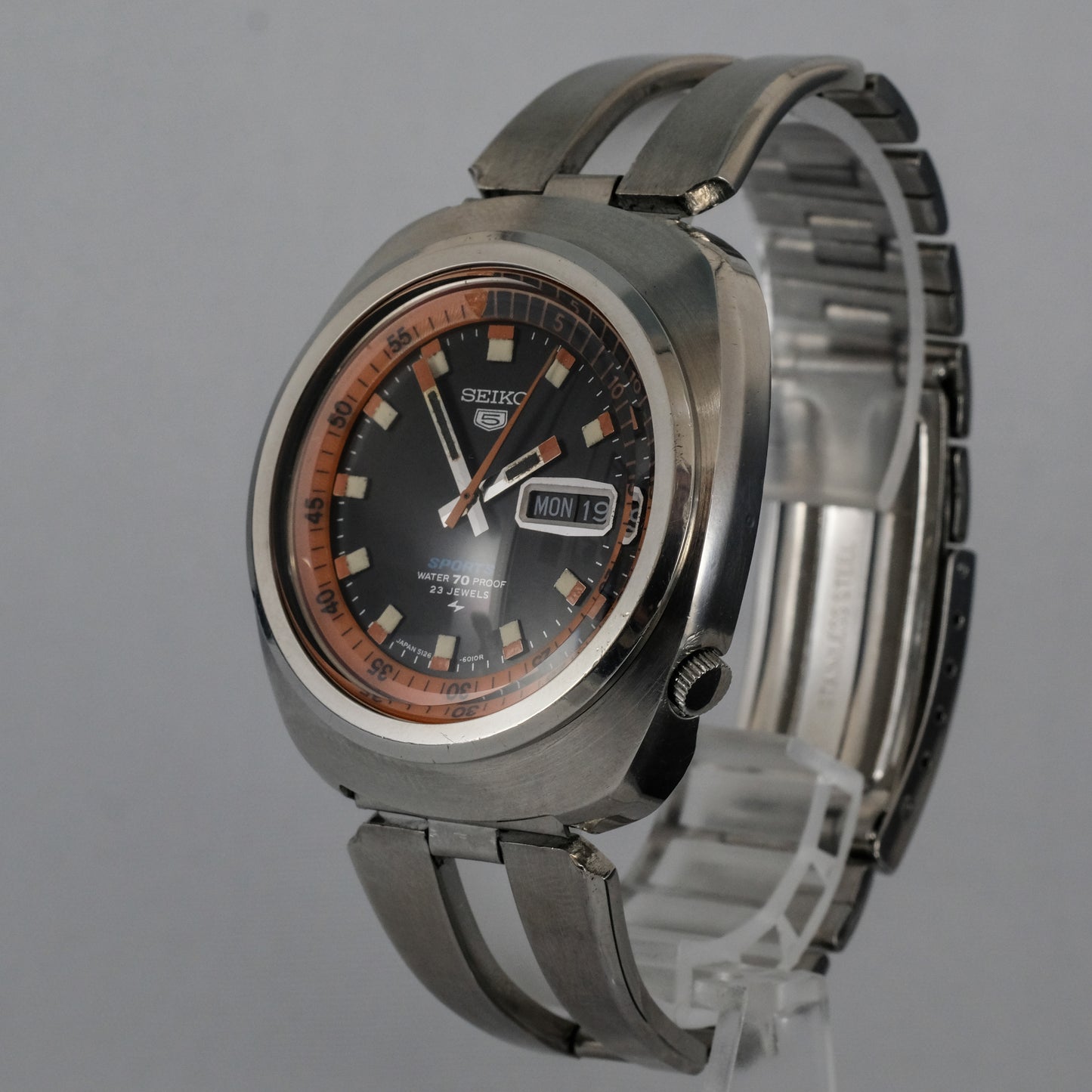 1969 Seiko 5 Sports 5126-6010