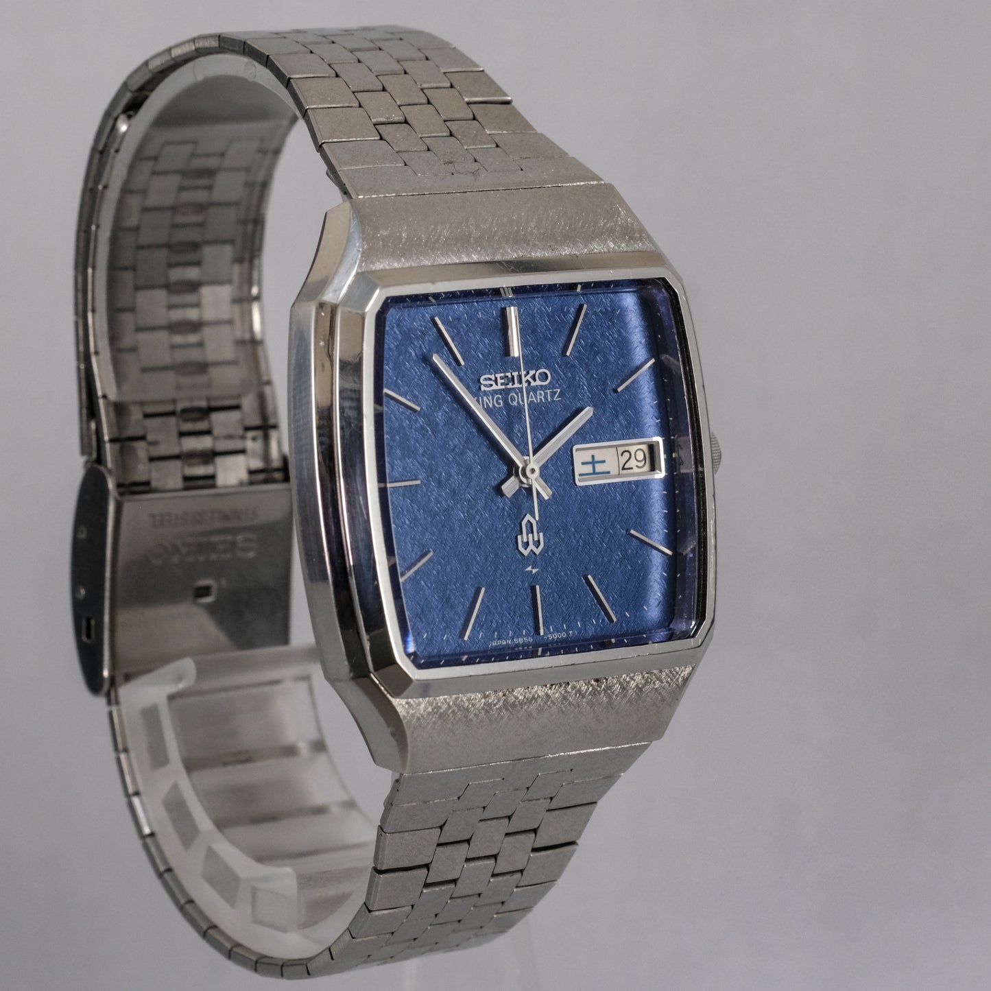 1977 Seiko King Quartz 5856-5000