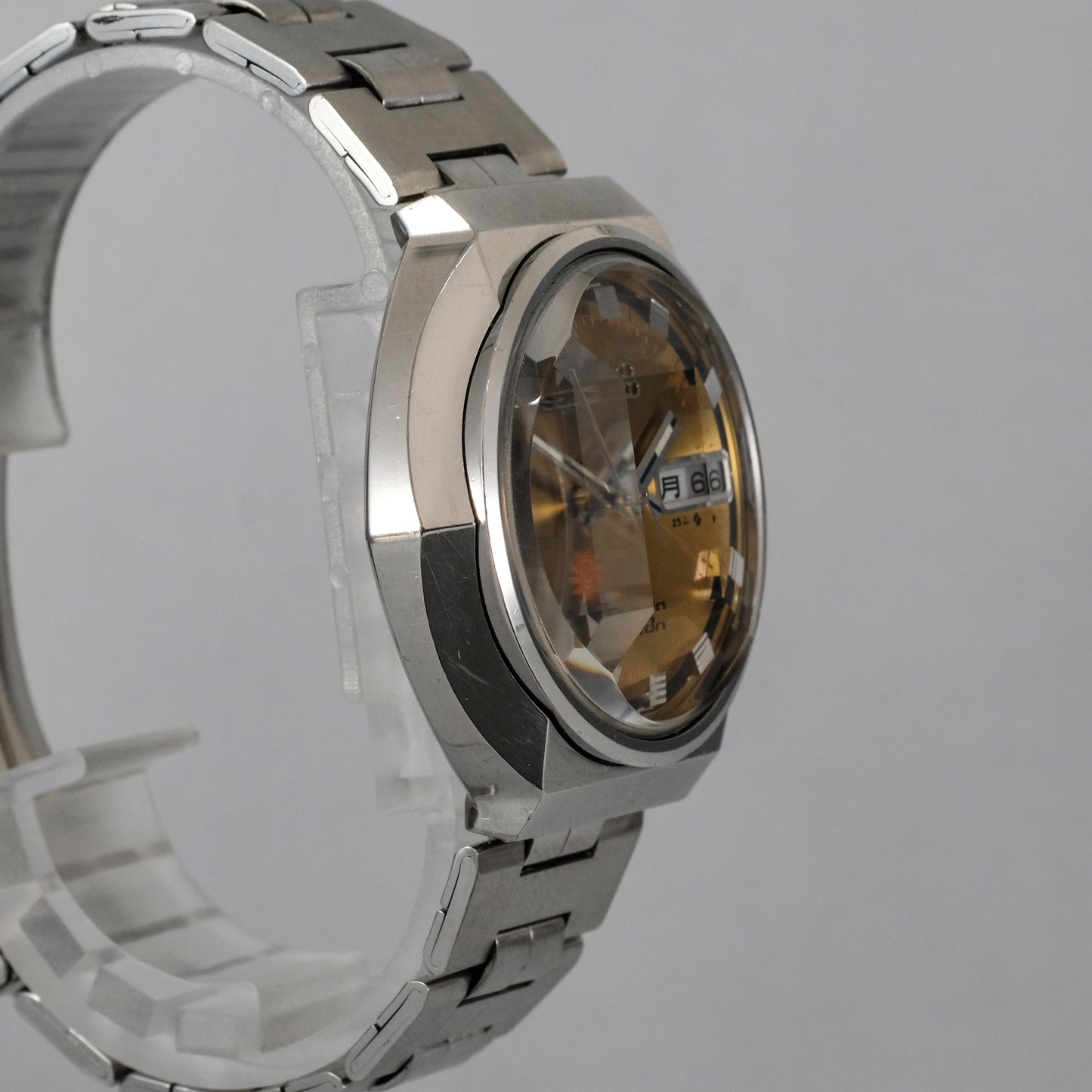 1972 Seiko Advan 6106-7570