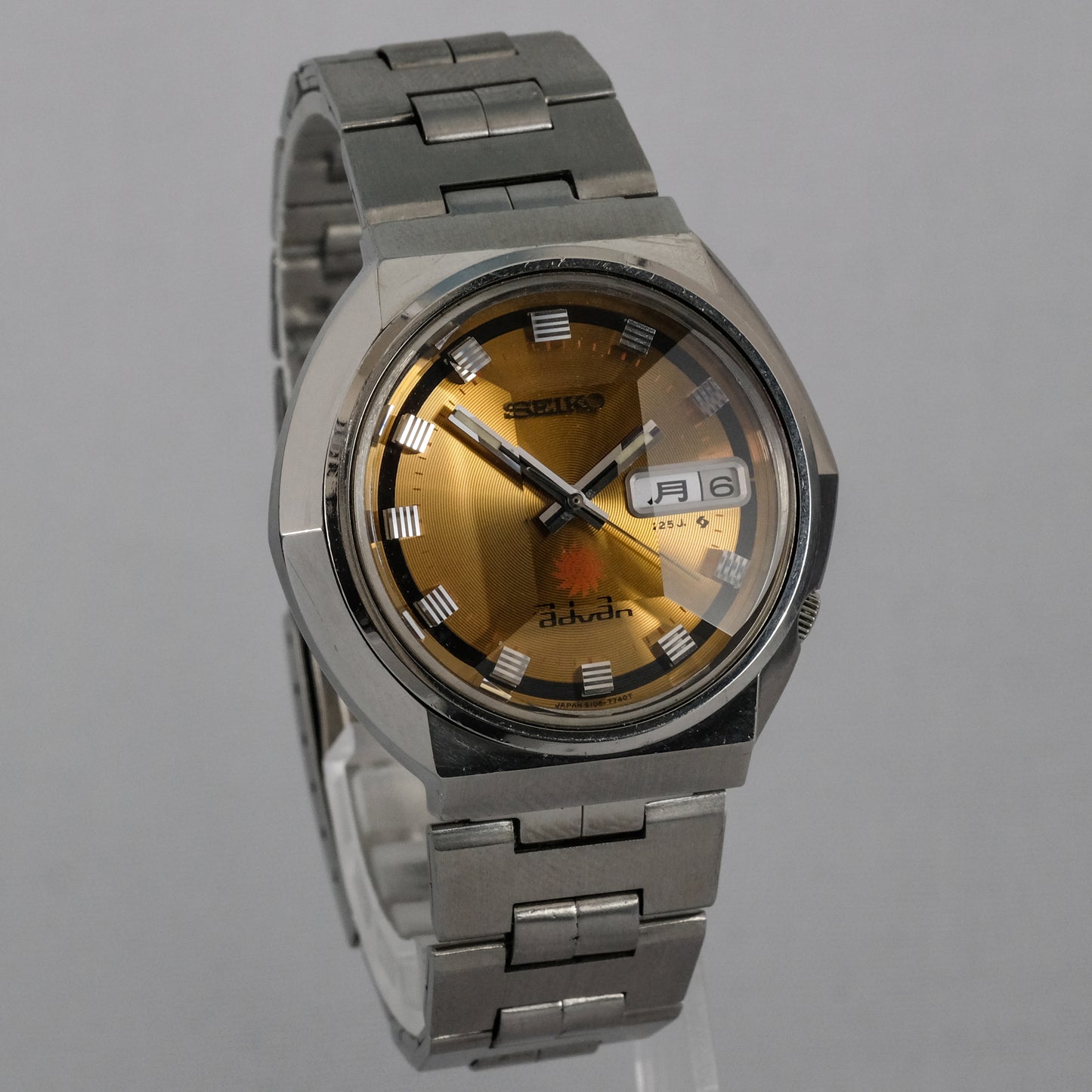 1972 Seiko Advan 6106-7570