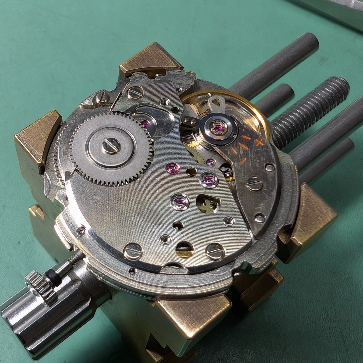 1972 Seiko Advan 6106-7570