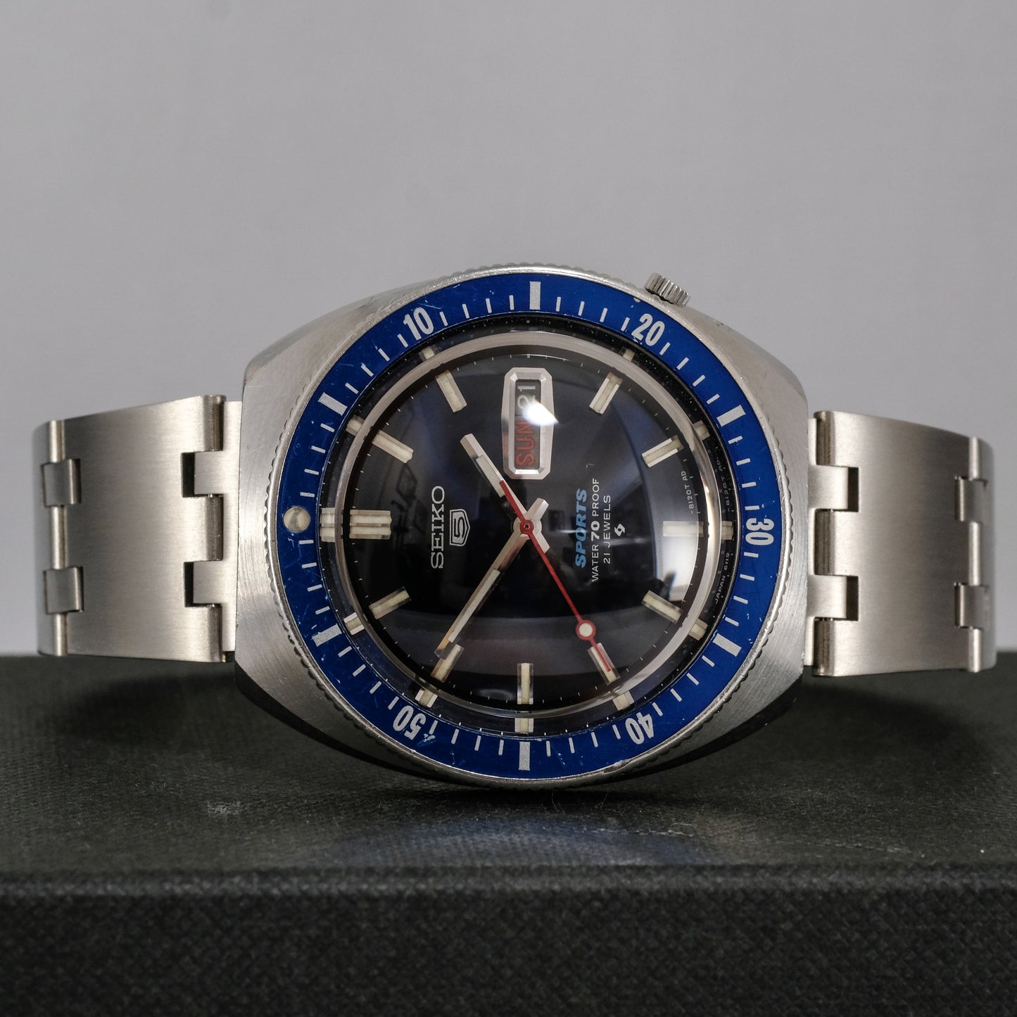 1968 Seiko 5 Sports 6119-8120