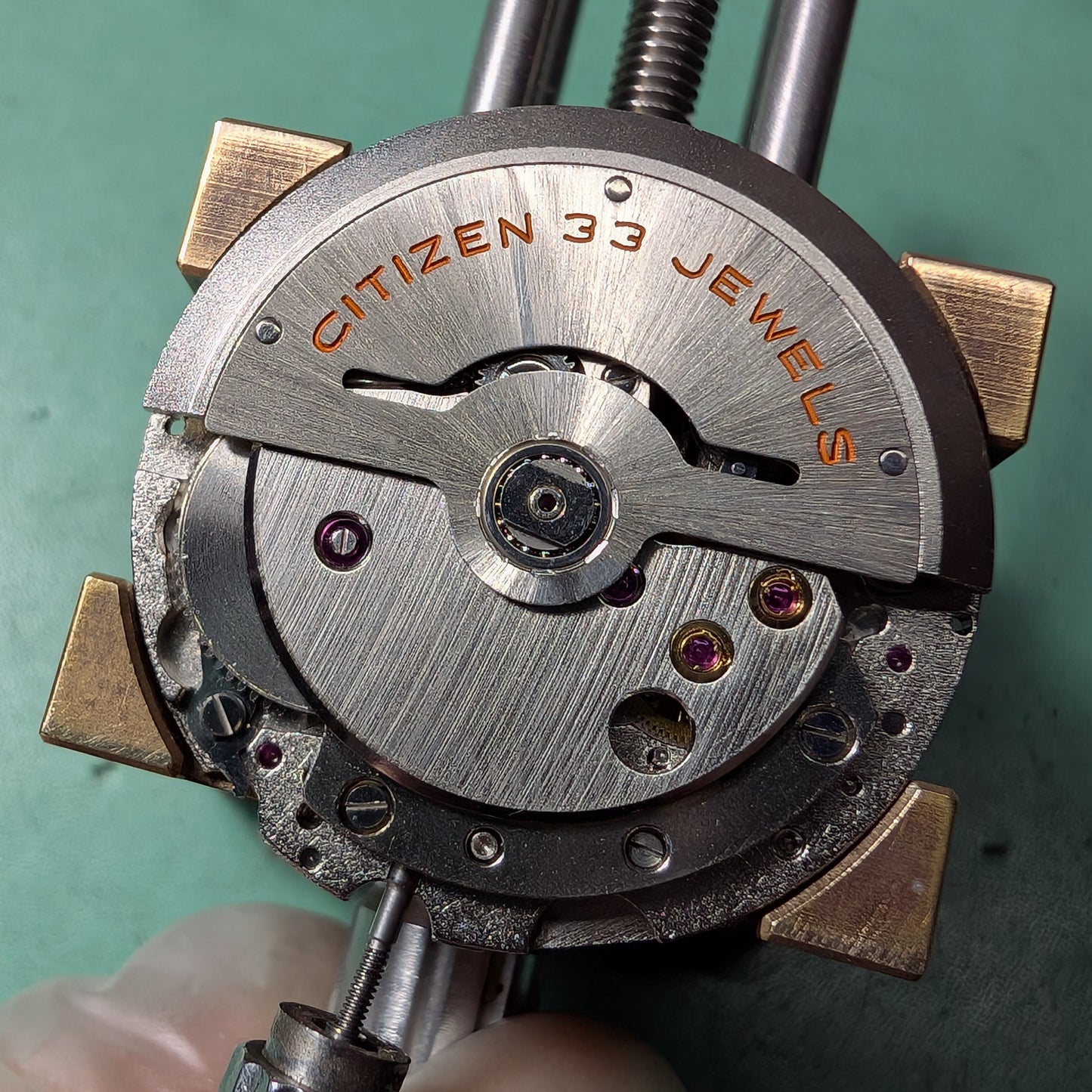 1968 Citizen Crystal Date AUDS52803-Y