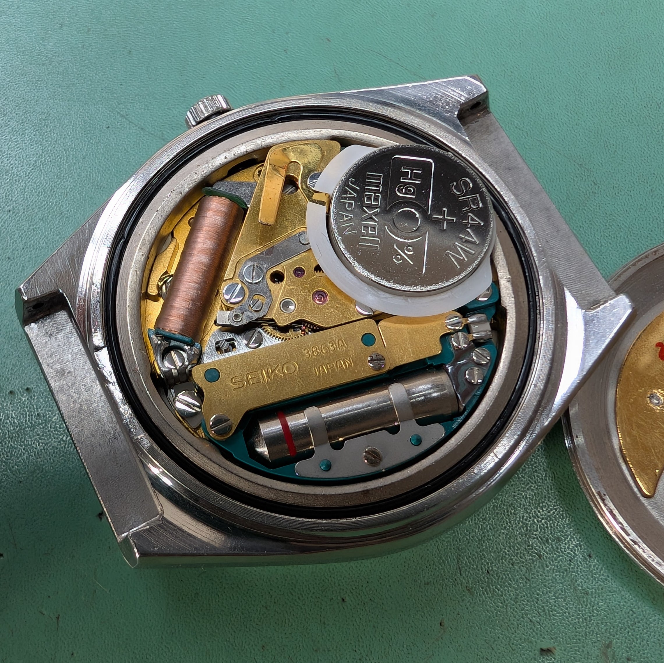 1974 Seiko Quartz QR 3863-8010 – TokeiMedic