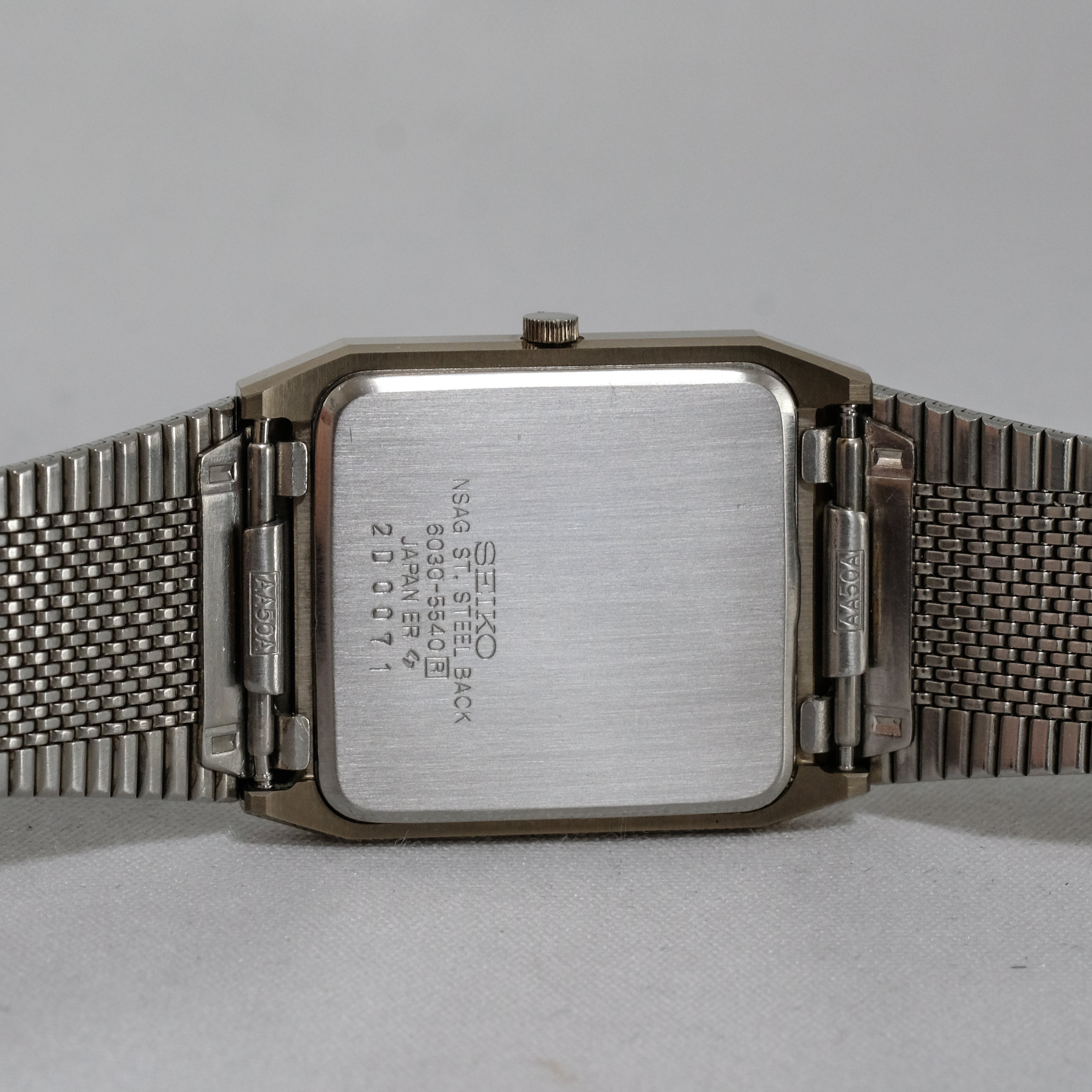 1982 Seiko Dolce 6030-5540 – TokeiMedic