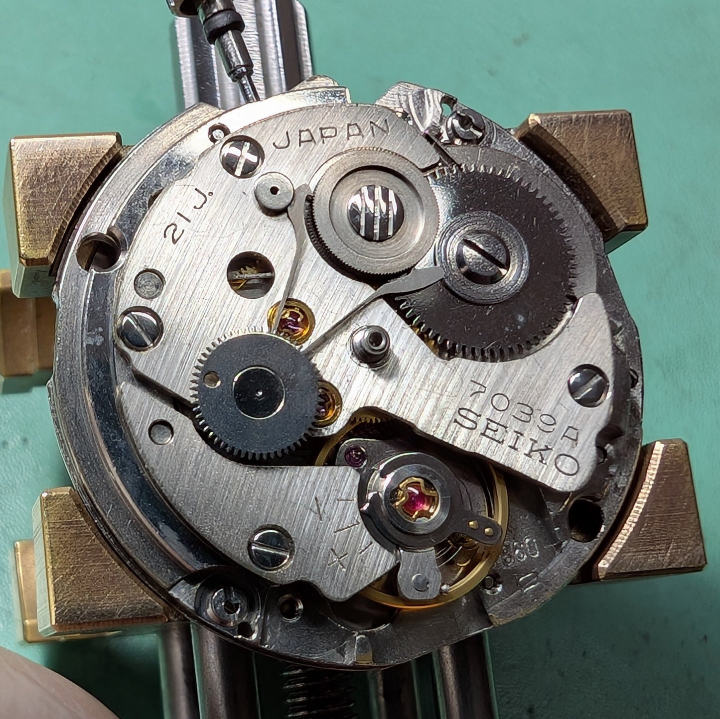 1975 Seiko Advan 7039-7020