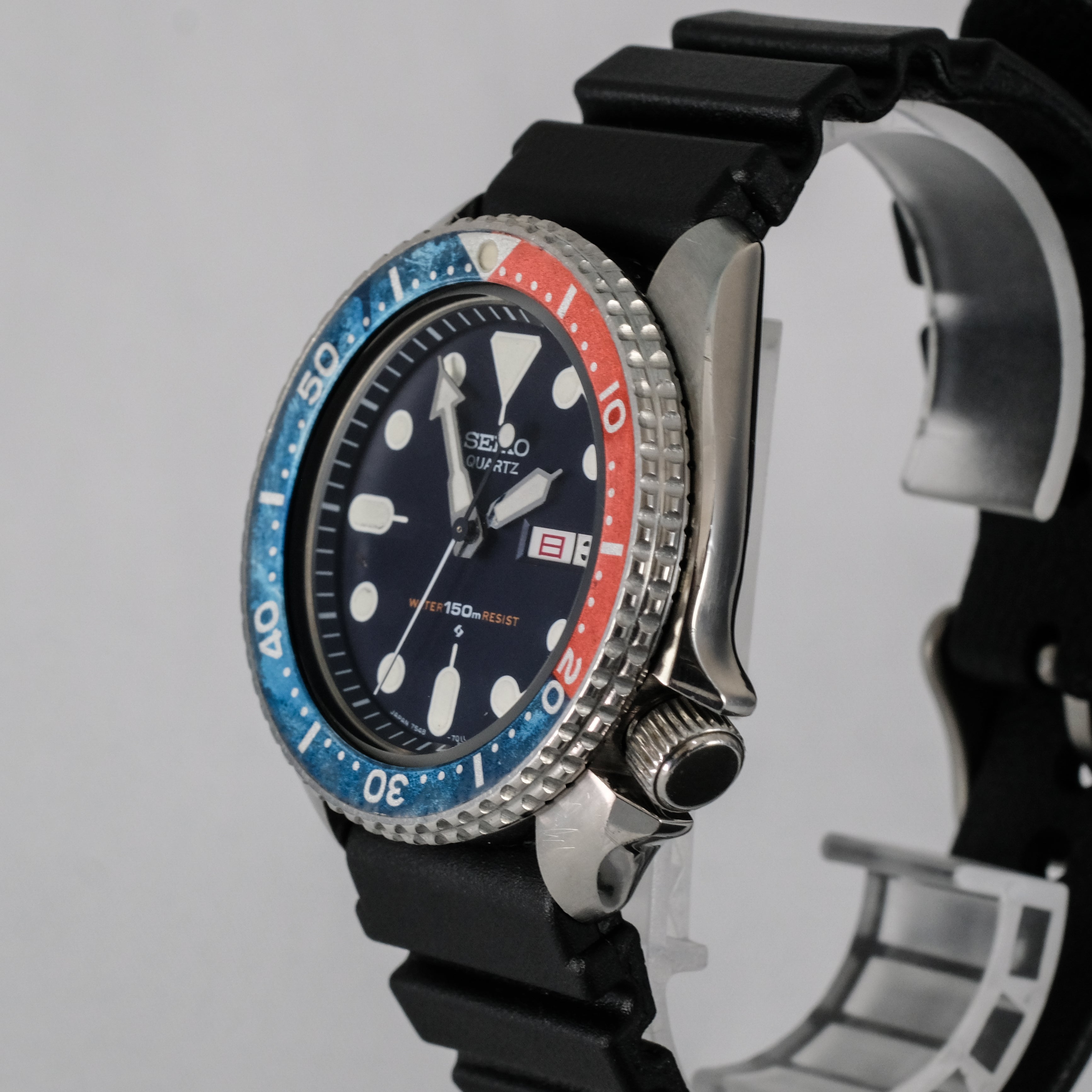 1980 Seiko Quartz Diver 7548-700B – TokeiMedic