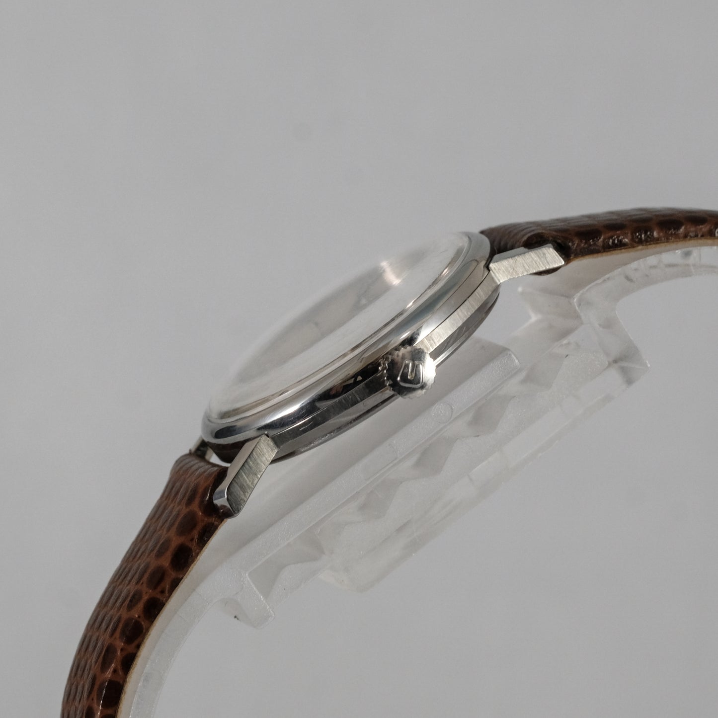 60's Universal Geneve 842609, manual winding ladies watch