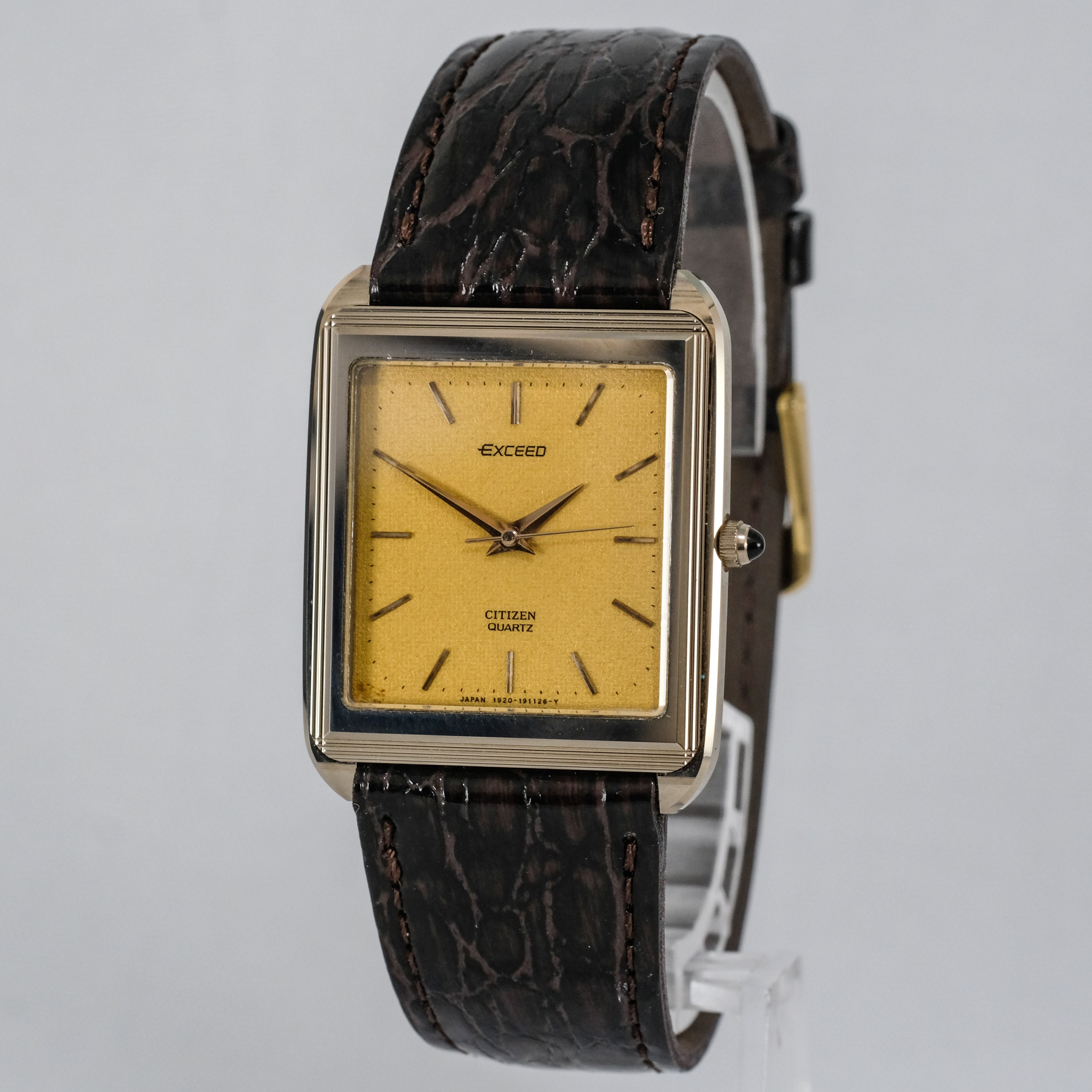 切手37 Vintage 1980's Citizen Exceed Ref.4-796217 Cal.2930 Date Tank