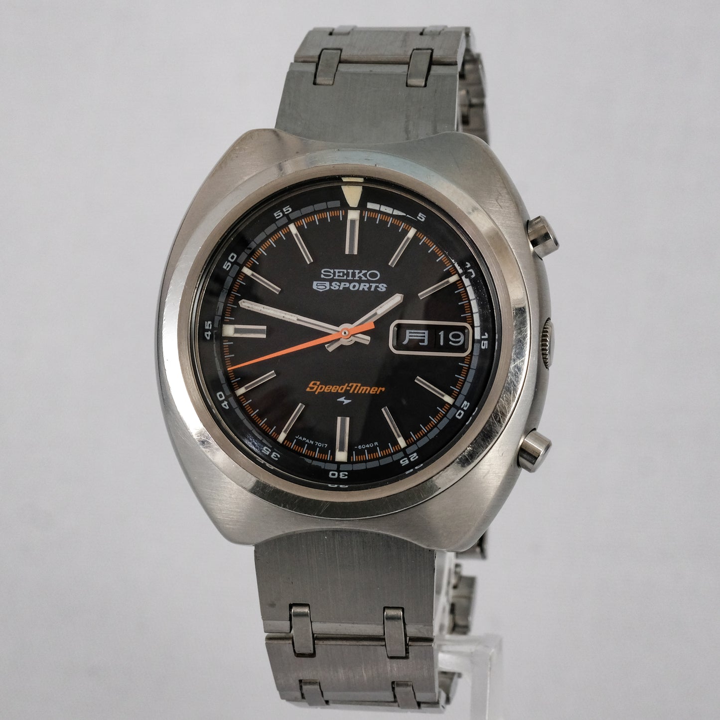 1971 Seiko 5 Sports SpeedTimer Flyback Chronograph 7017-6040