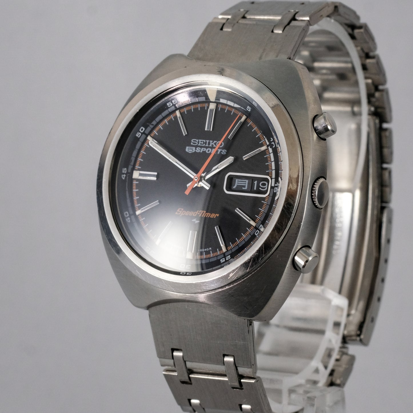 1971 Seiko 5 Sports SpeedTimer Flyback Chronograph 7017-6040