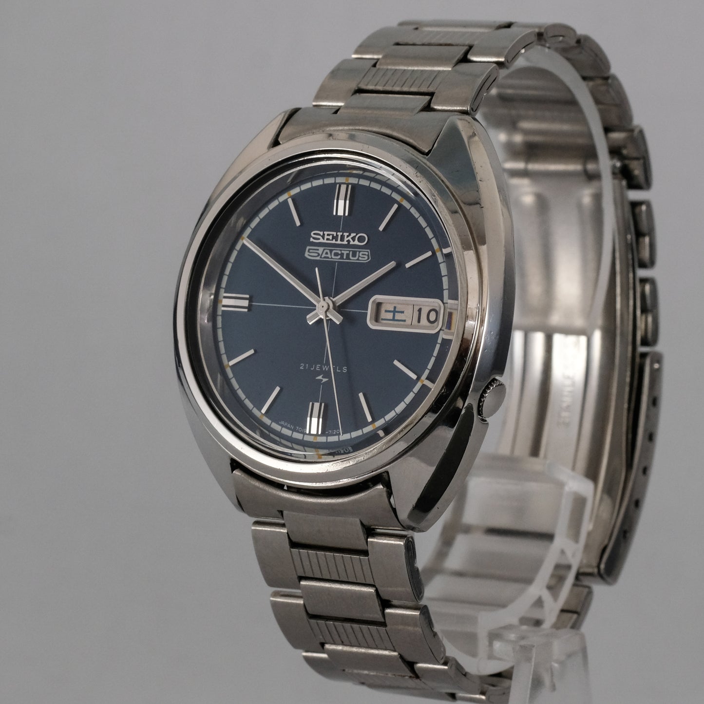 1971 Seiko 5 Actus 7019-7070