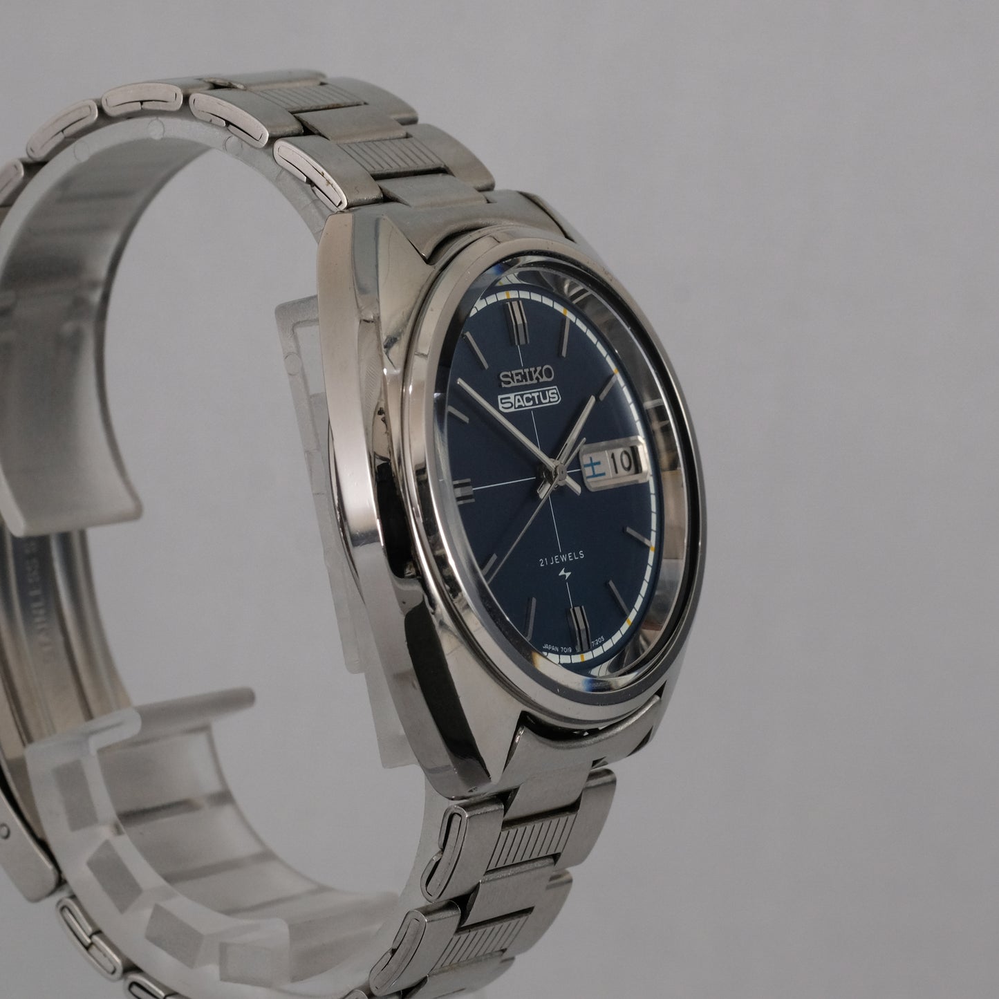 1971 Seiko 5 Actus 7019-7070