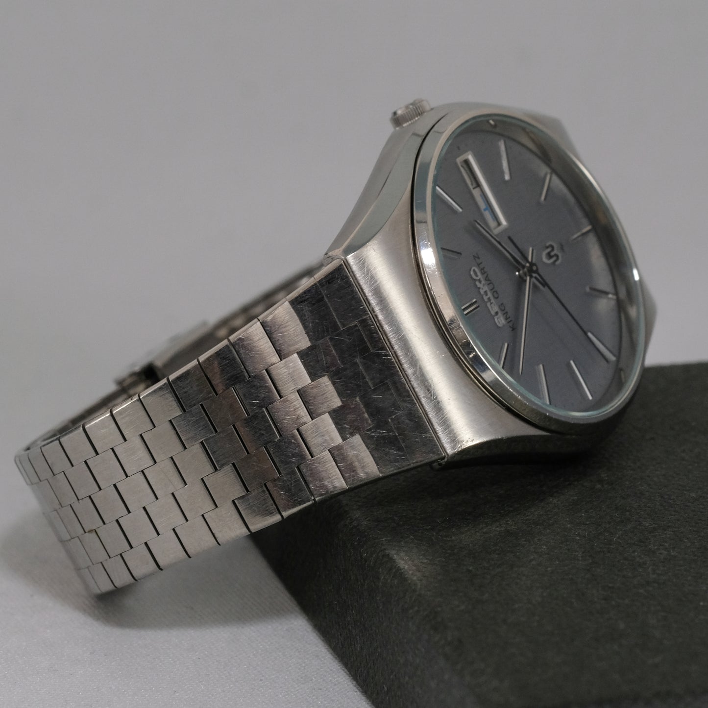 1977 Seiko King Quartz 5856-8030