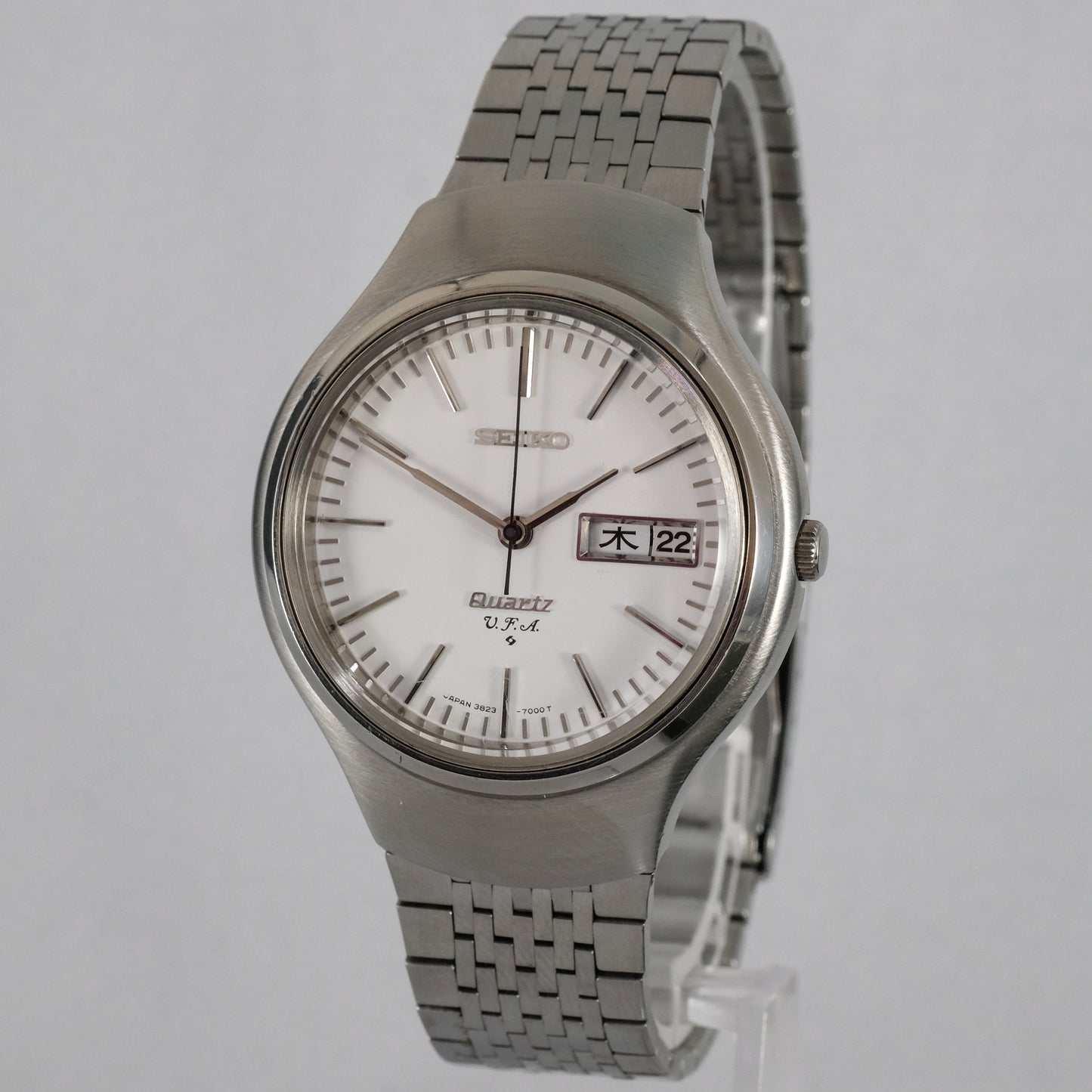 1974 Seiko Quartz V.F.A 3823-7001