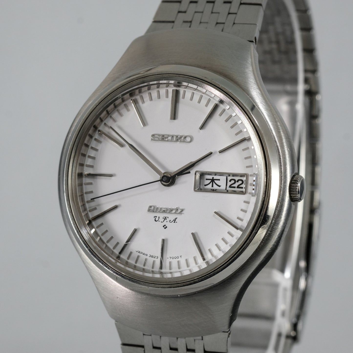 1974 Seiko Quartz V.F.A 3823-7001