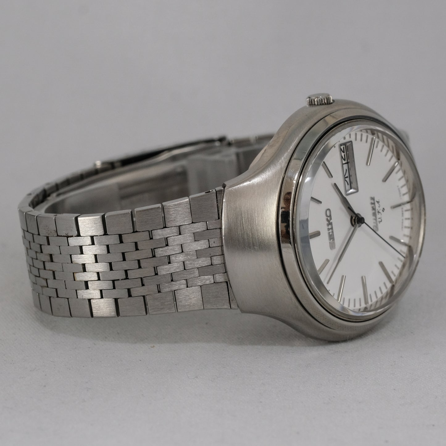 1974 Seiko Quartz V.F.A 3823-7001