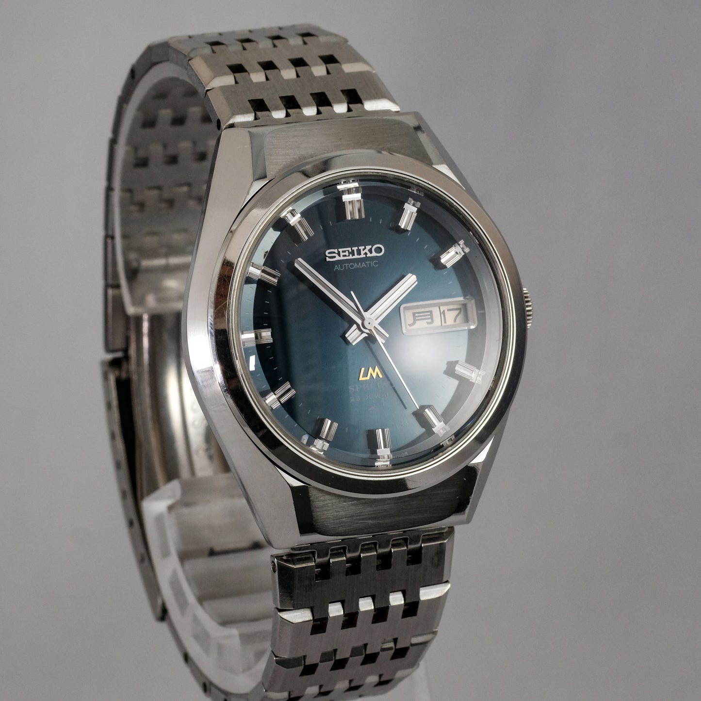 1975 Seiko LM Special 5216-8010