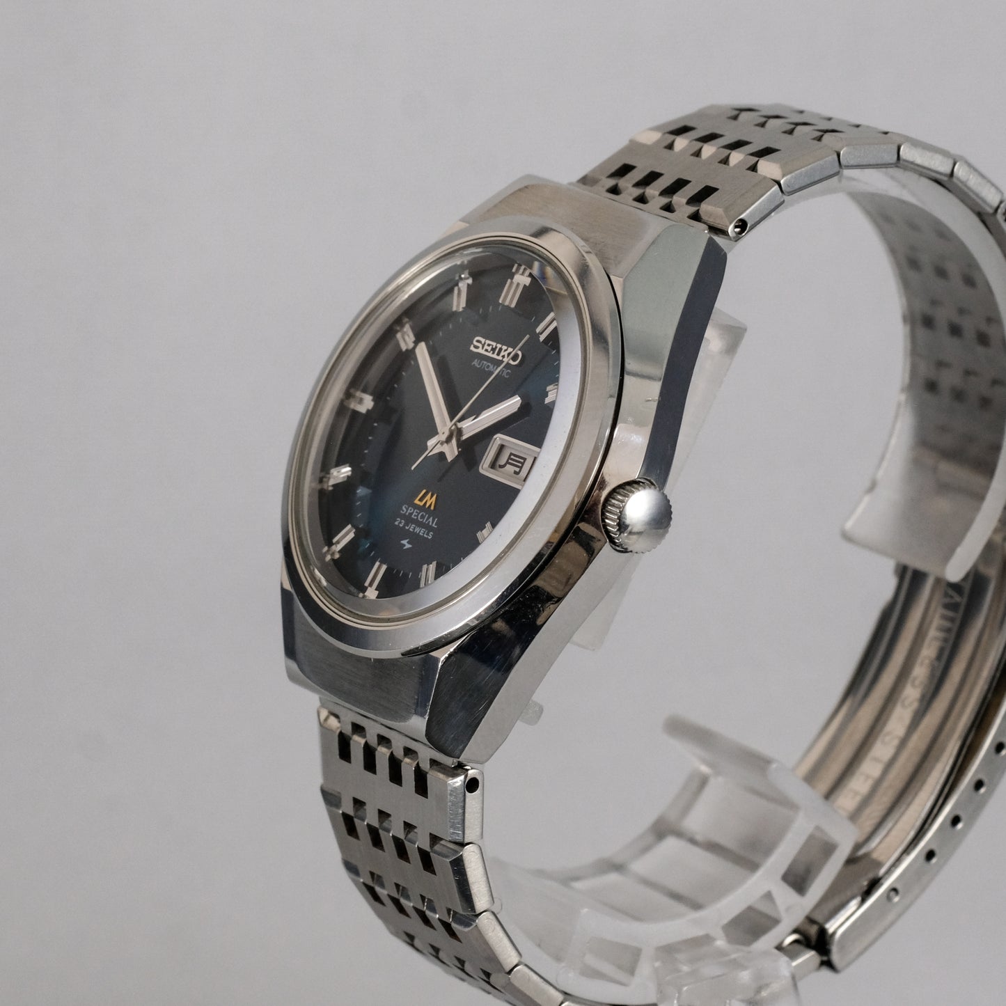 1975 Seiko LM Special 5216-8010