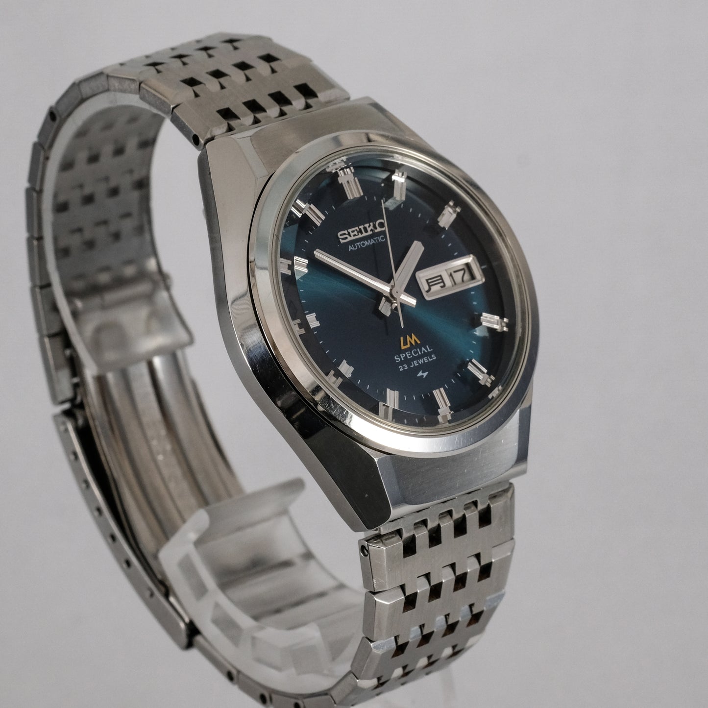 1975 Seiko LM Special 5216-8010