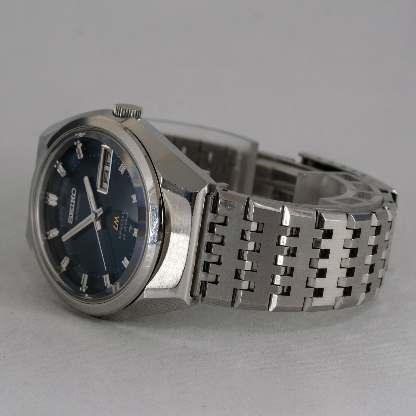 1975 Seiko LM Special 5216-8010
