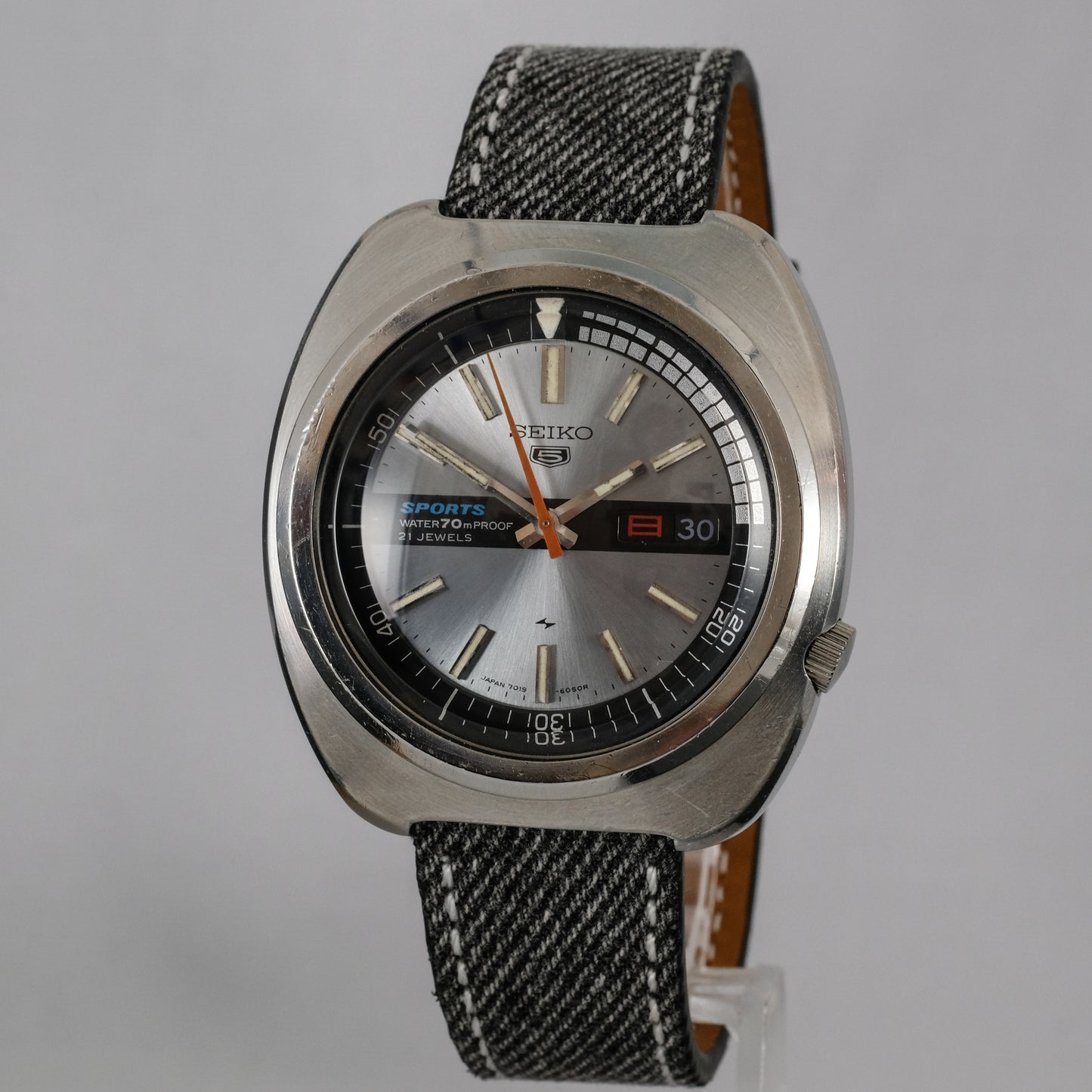 1970 Seiko 5 Sports 7019-6030