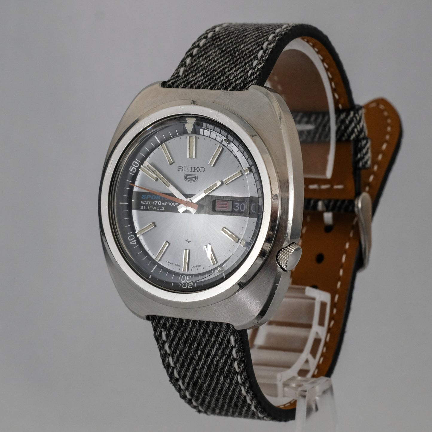 1970 Seiko 5 Sports 7019-6030