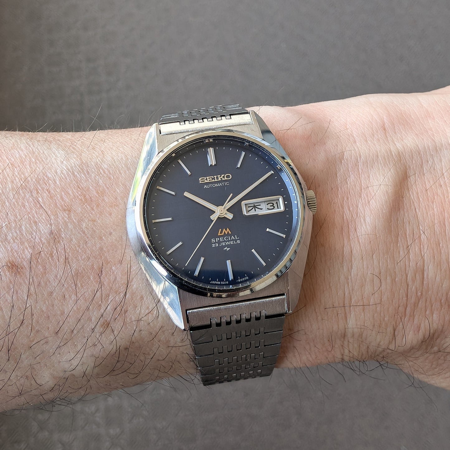 1975 Seiko LM Special 5216-8020 l
