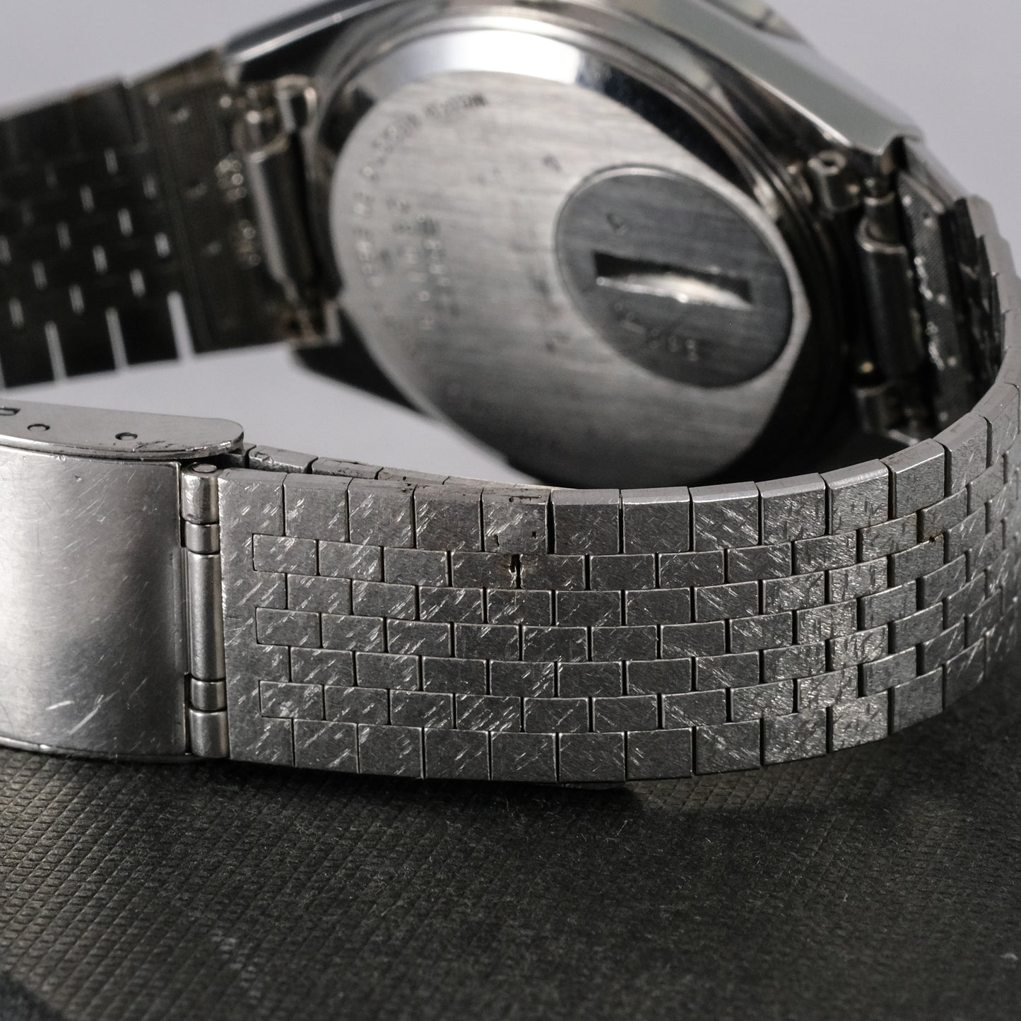 1976 Seiko King Quartz 0853-8025