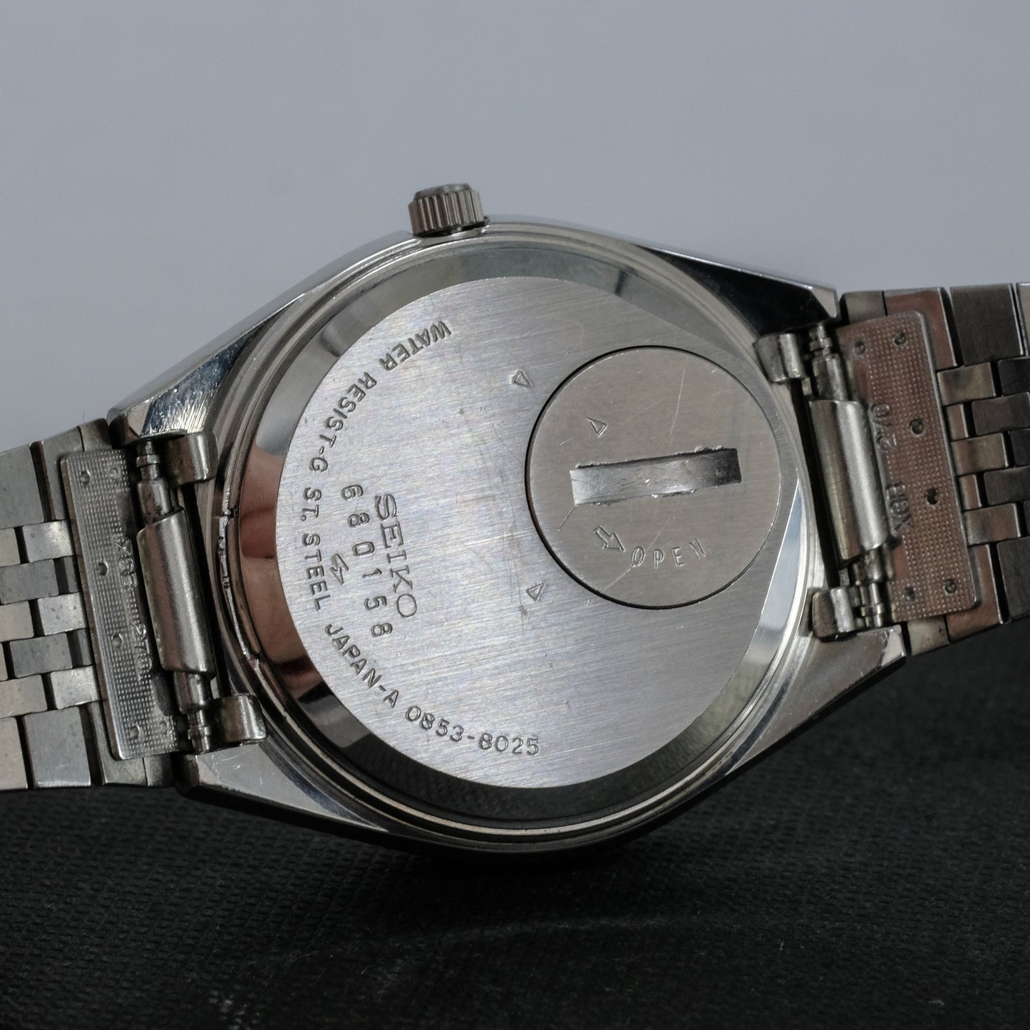 1976 Seiko King Quartz 0853-8025