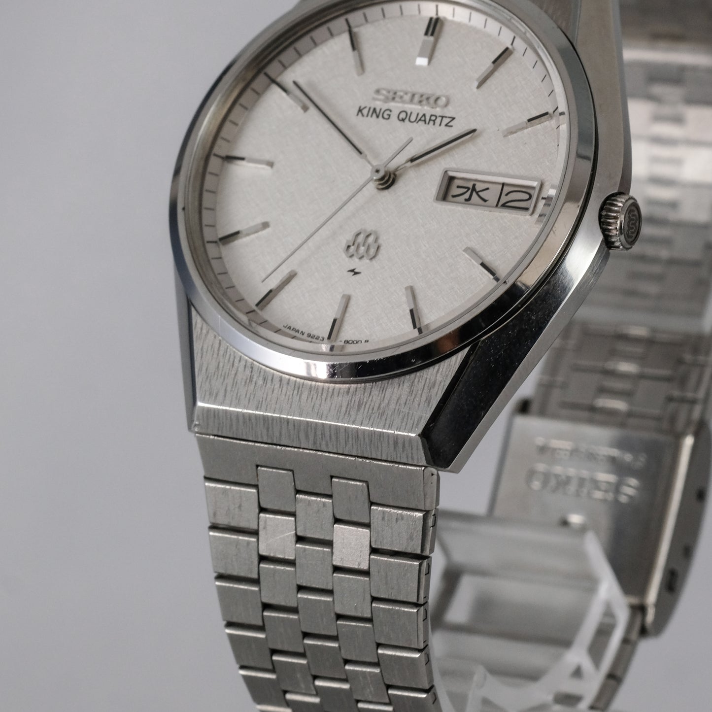 1981 Seiko King Quartz 9223-8000