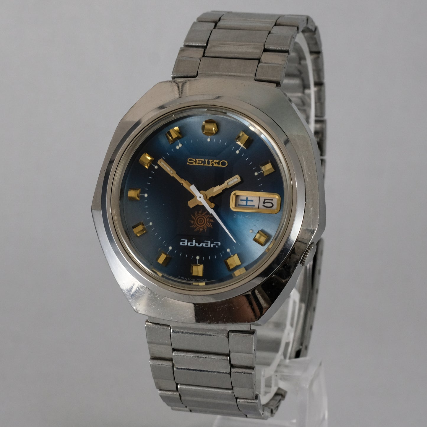 1973 Seiko Advan 7019-7240