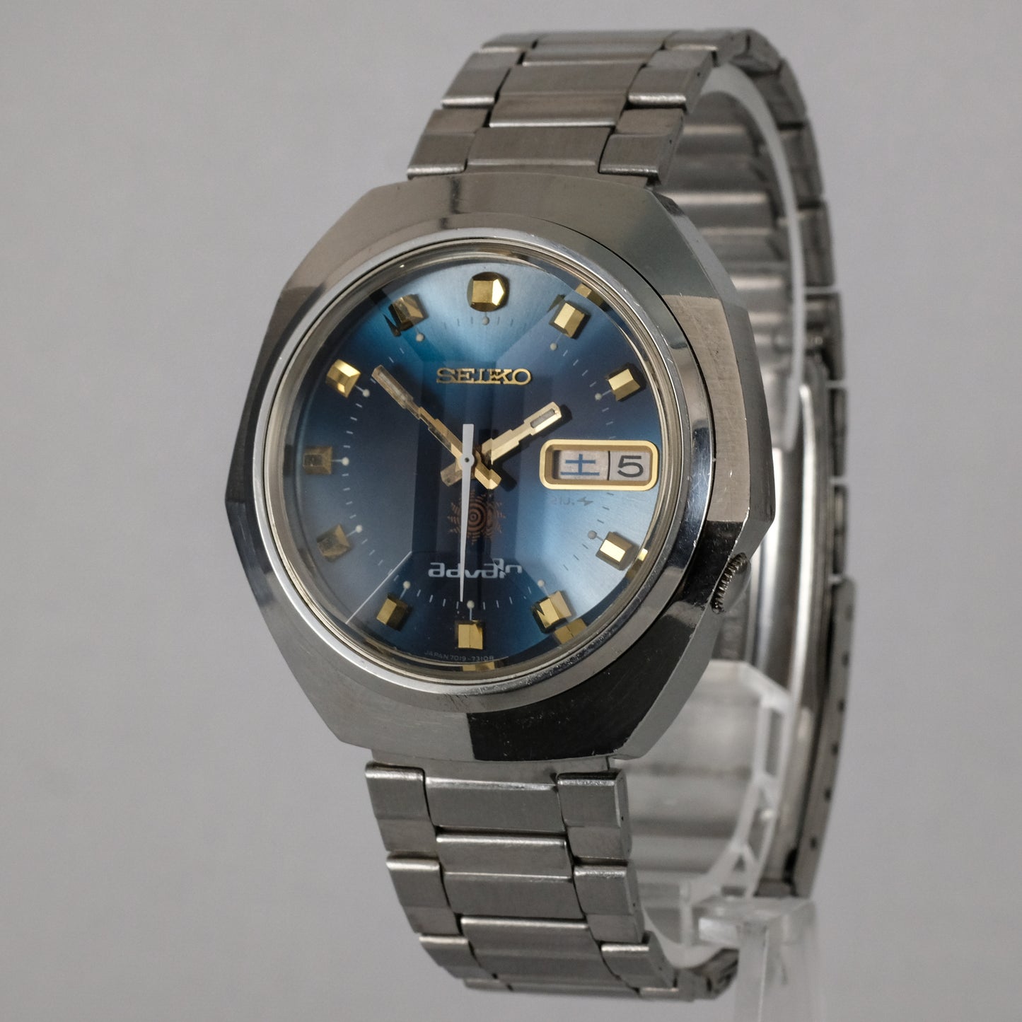 1973 Seiko Advan 7019-7240