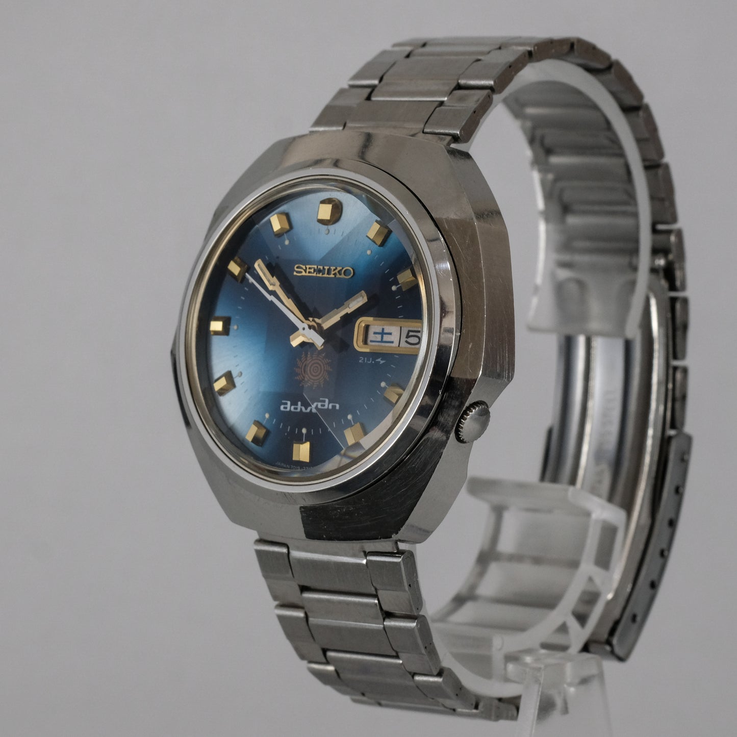 1973 Seiko Advan 7019-7240