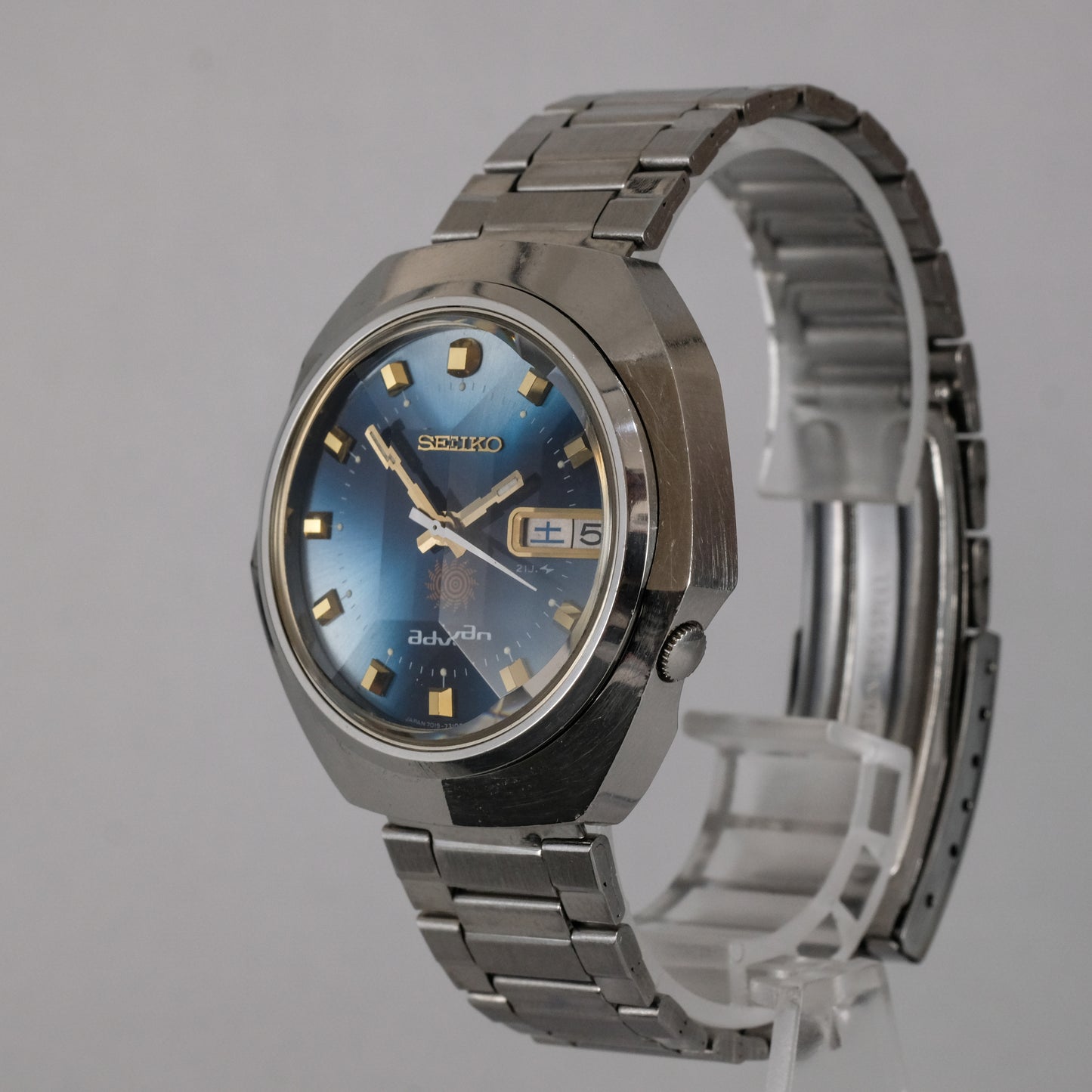 1973 Seiko Advan 7019-7240