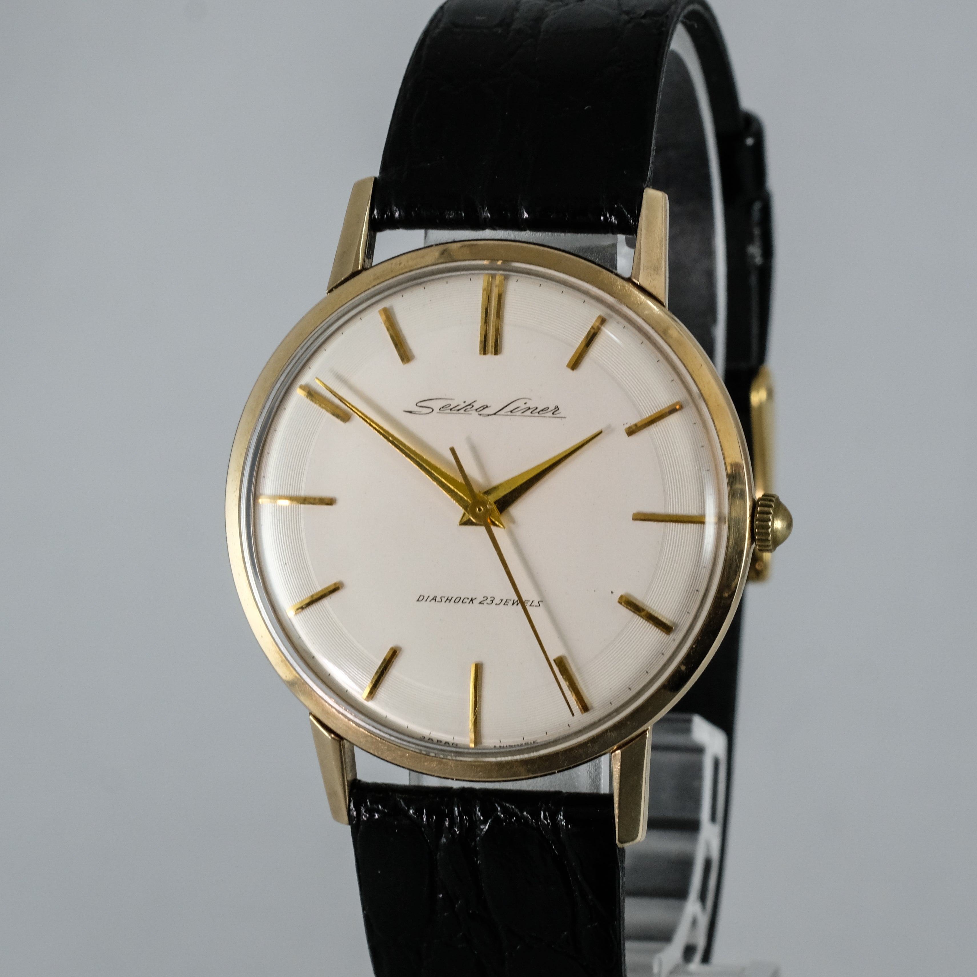 1962 Seiko Liner 15010E – TokeiMedic