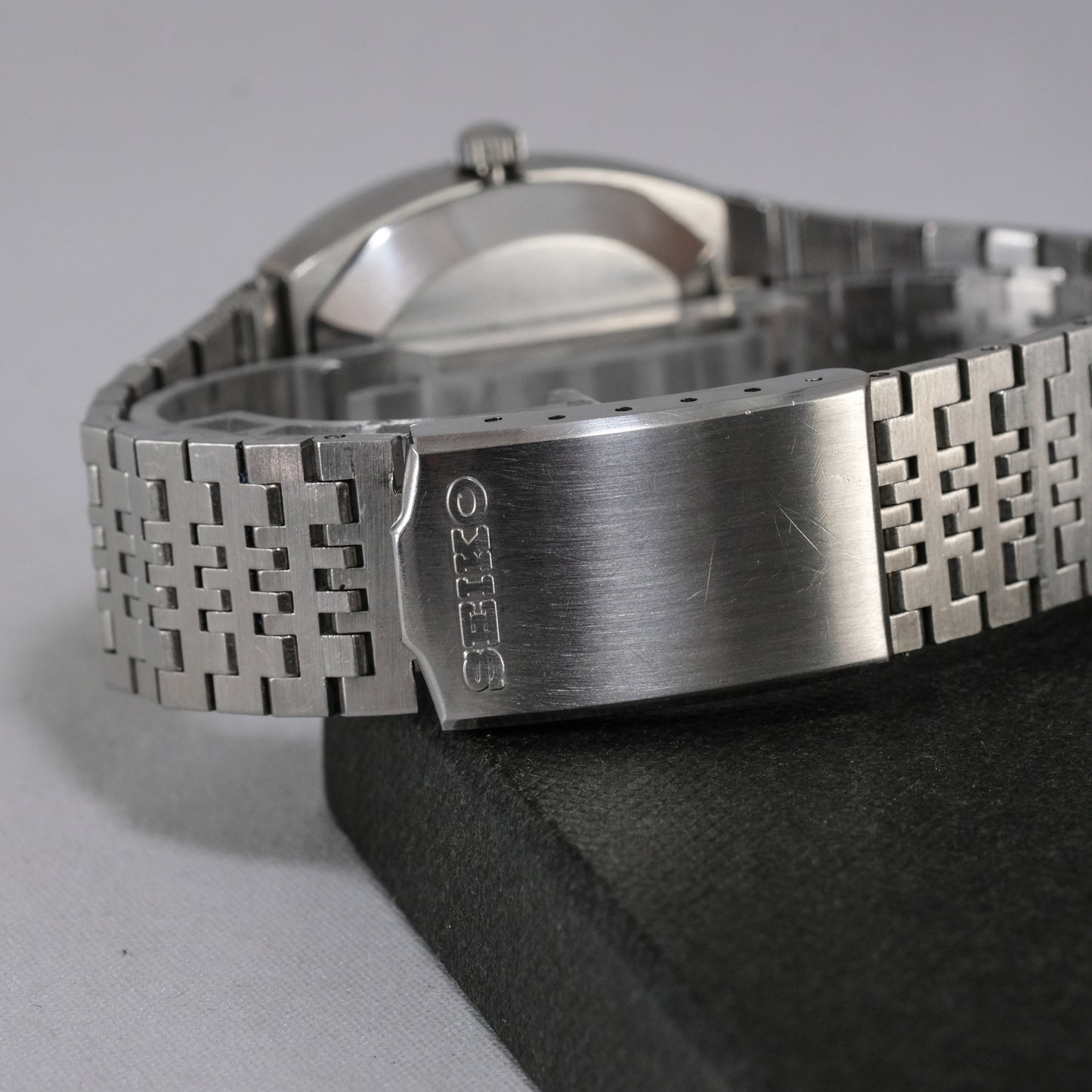 1976 Seiko Emblem 2418-3020