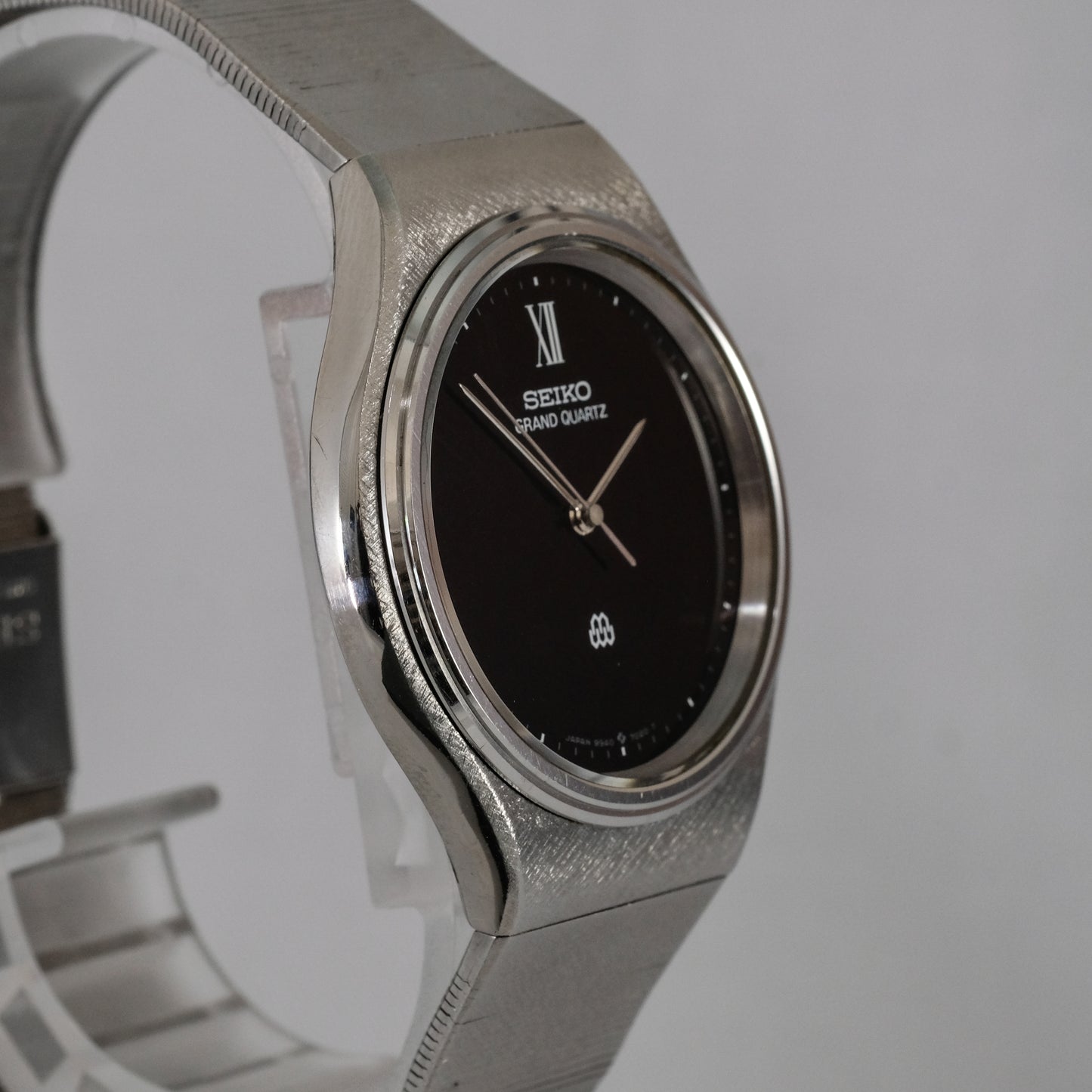 1979 Seiko Grand Quartz 9940-7010