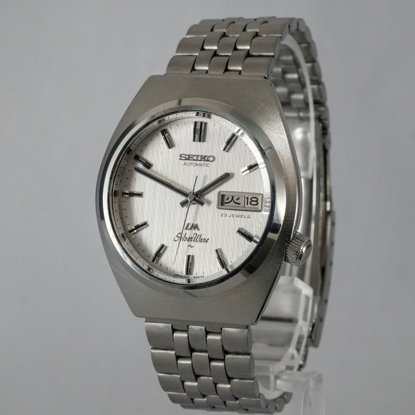 1976 Seiko LM SilverWave 5216-8040