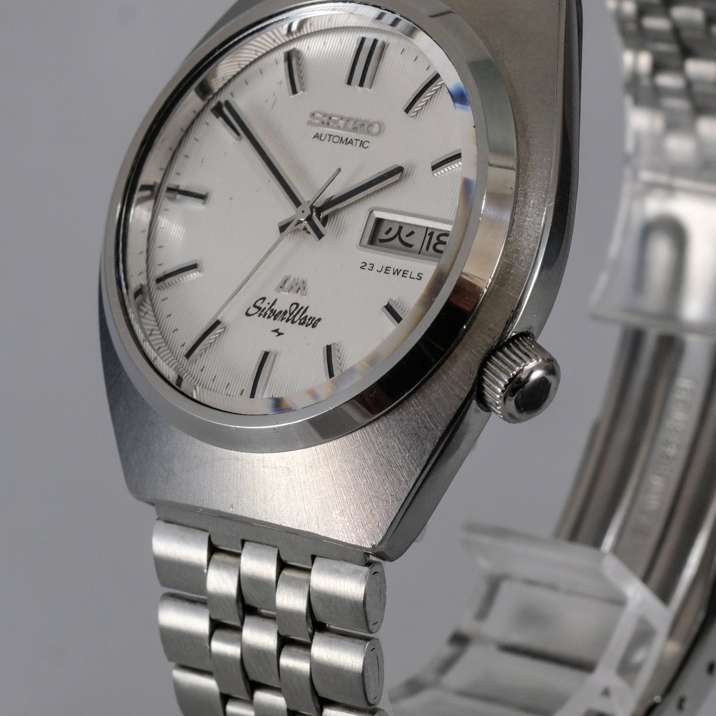 1976 Seiko LM SilverWave 5216-8040