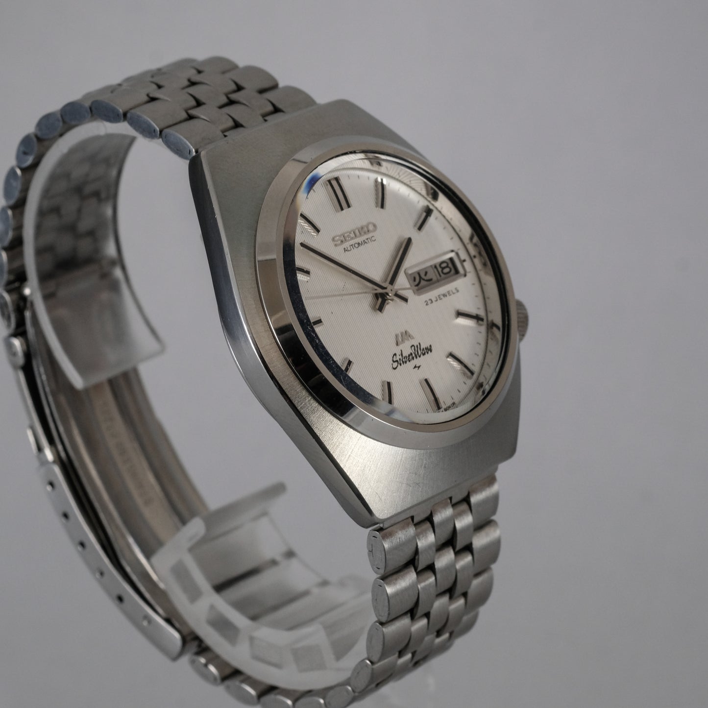 1976 Seiko LM SilverWave 5216-8040