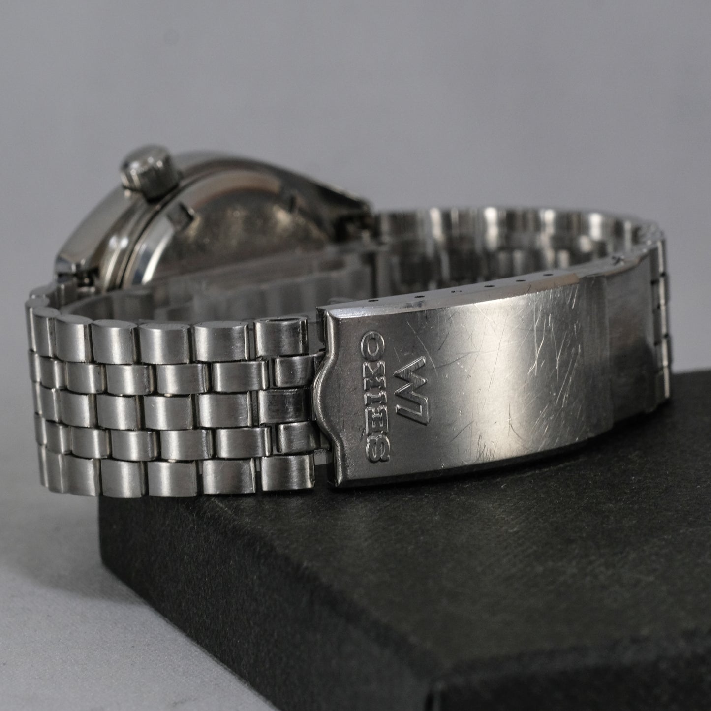 1976 Seiko LM SilverWave 5216-8040
