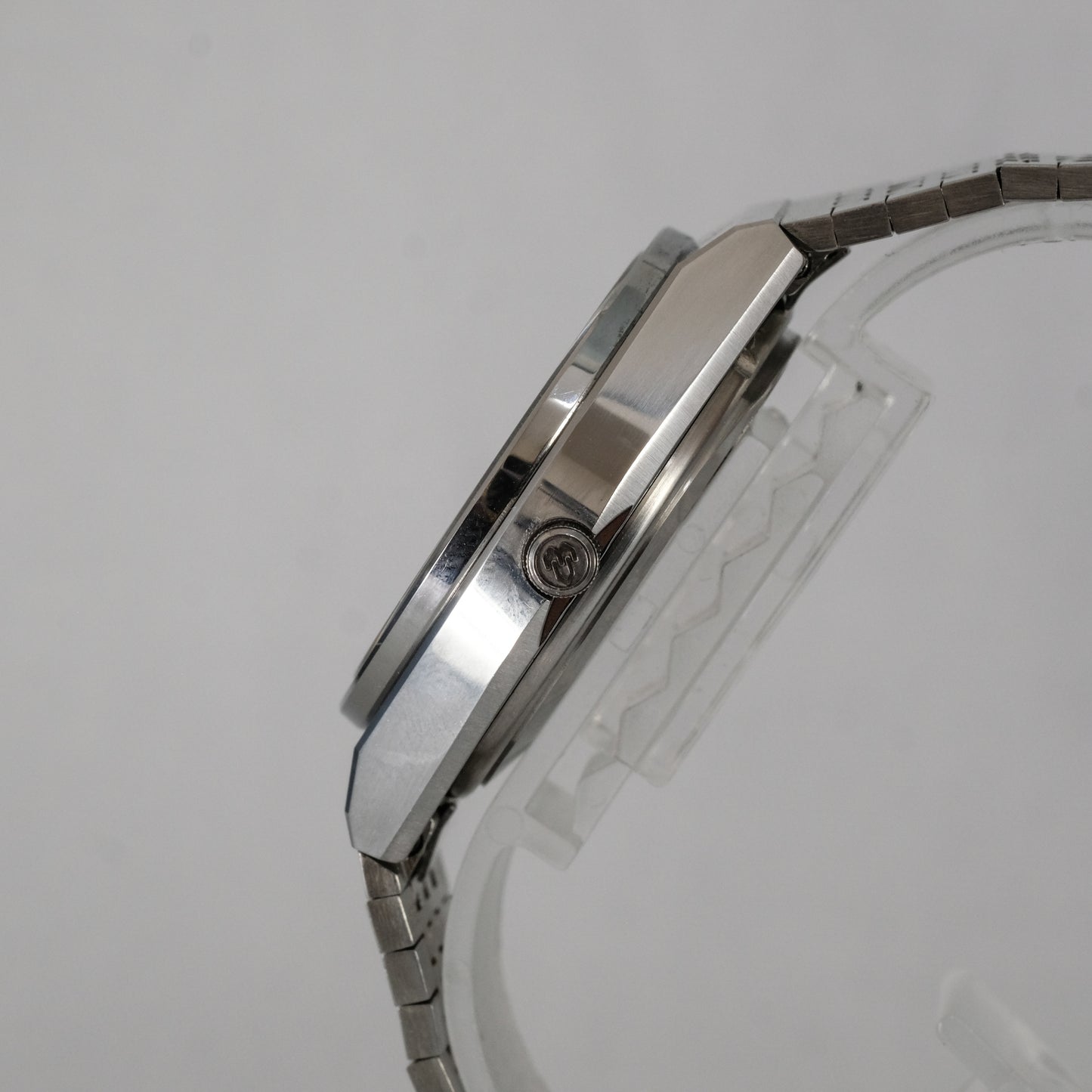 1977 Seiko Superior 4883-8100
